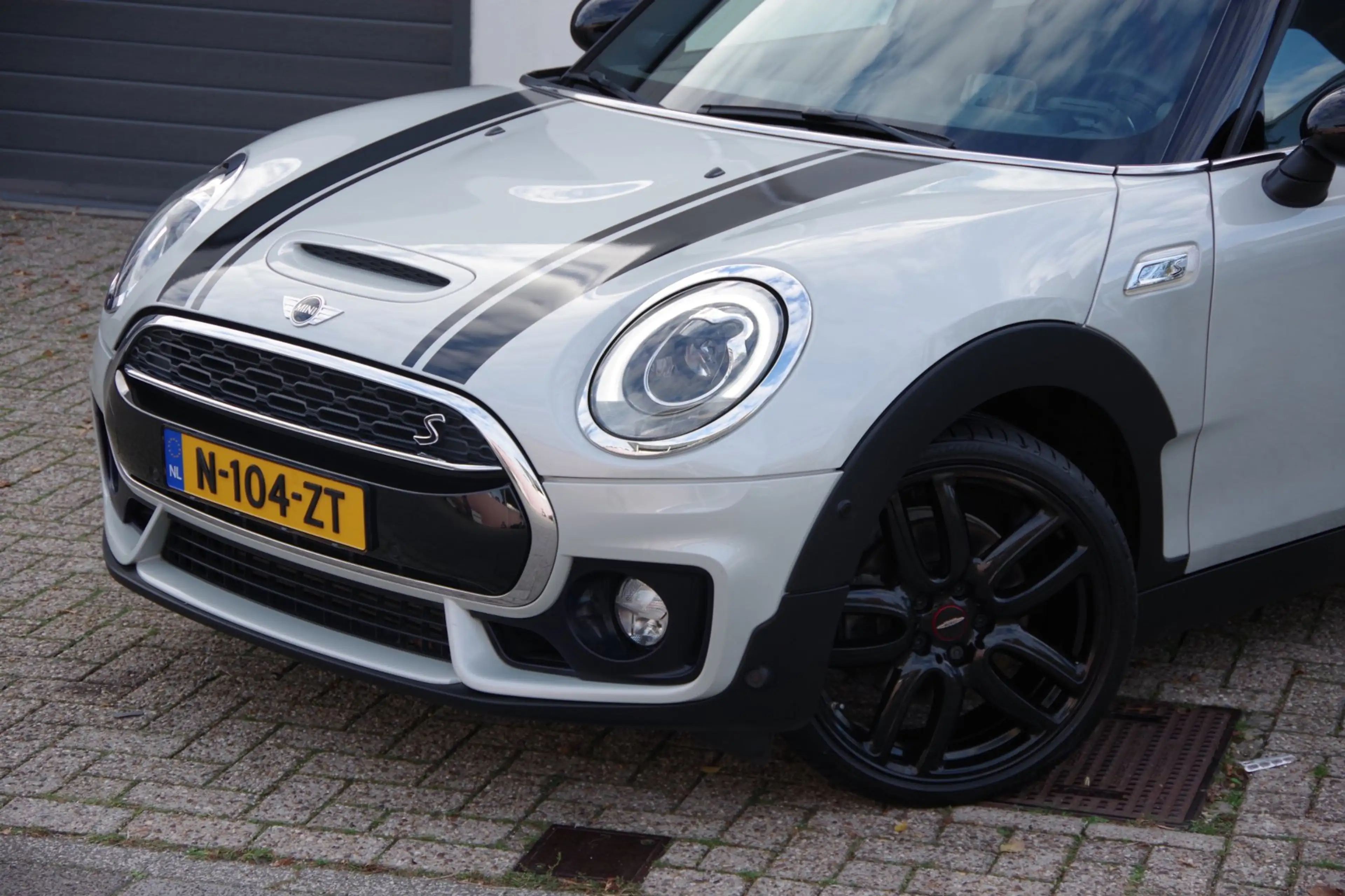 MINI Cooper S Clubman 2.0 Chili Serious Business JCW Pakket — photo 47