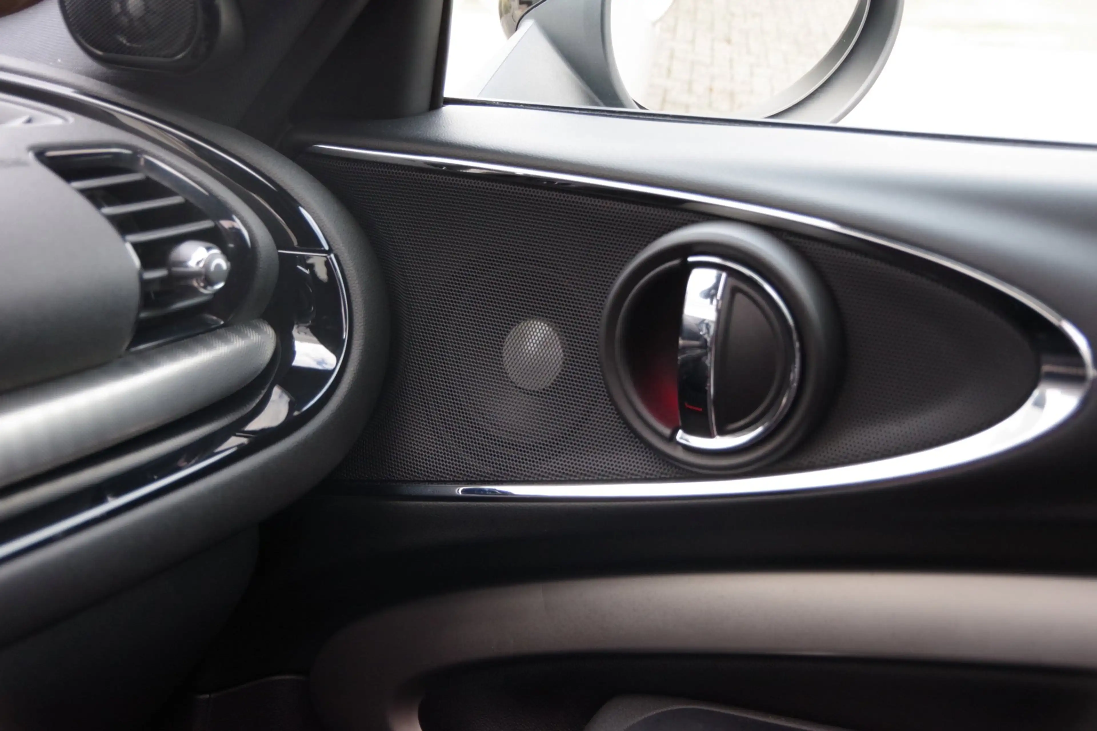 MINI Cooper S Clubman 2.0 Chili Serious Business JCW Pakket — photo 14