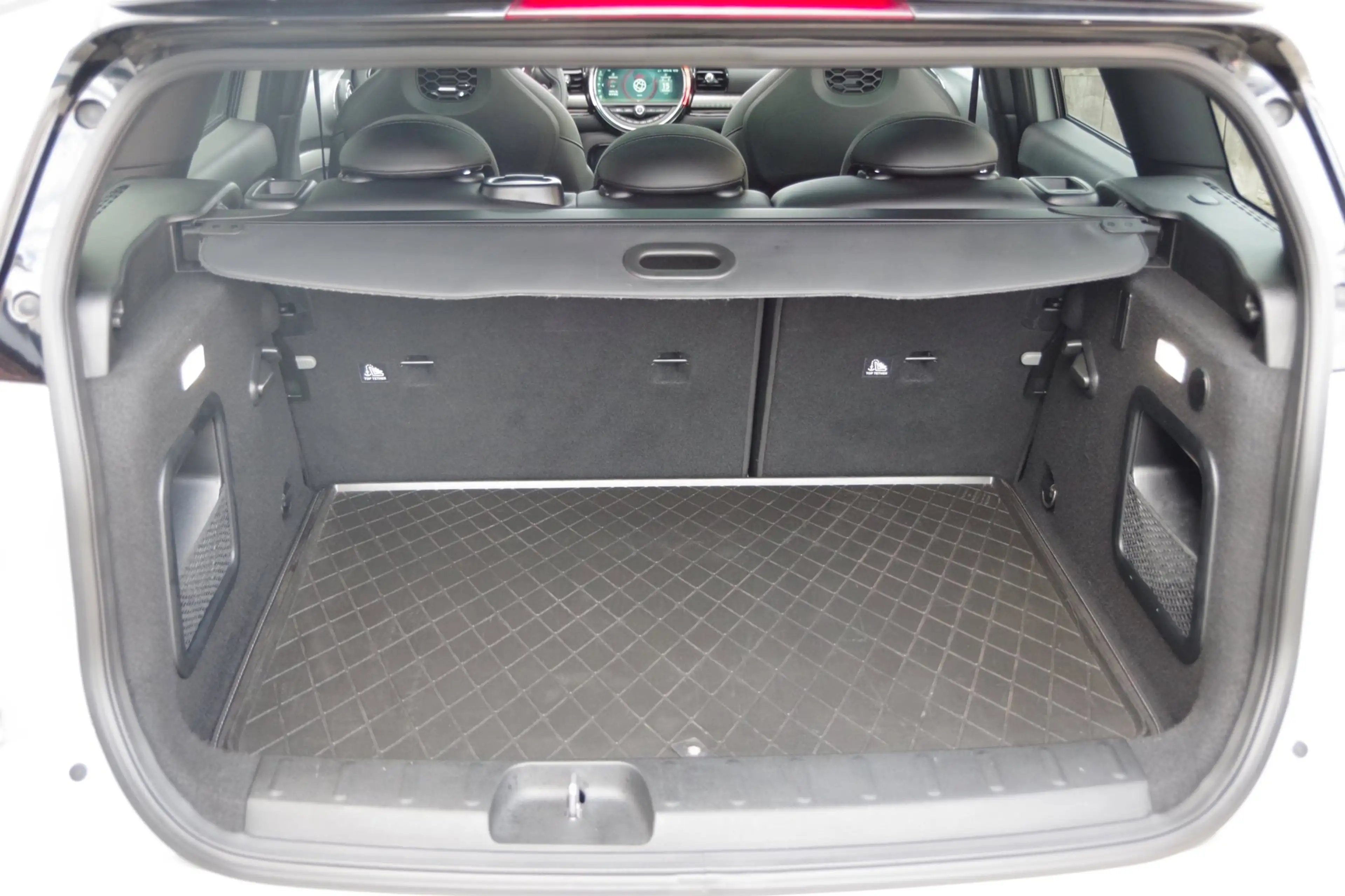 MINI Cooper S Clubman 2.0 Chili Serious Business JCW Pakket — photo 35
