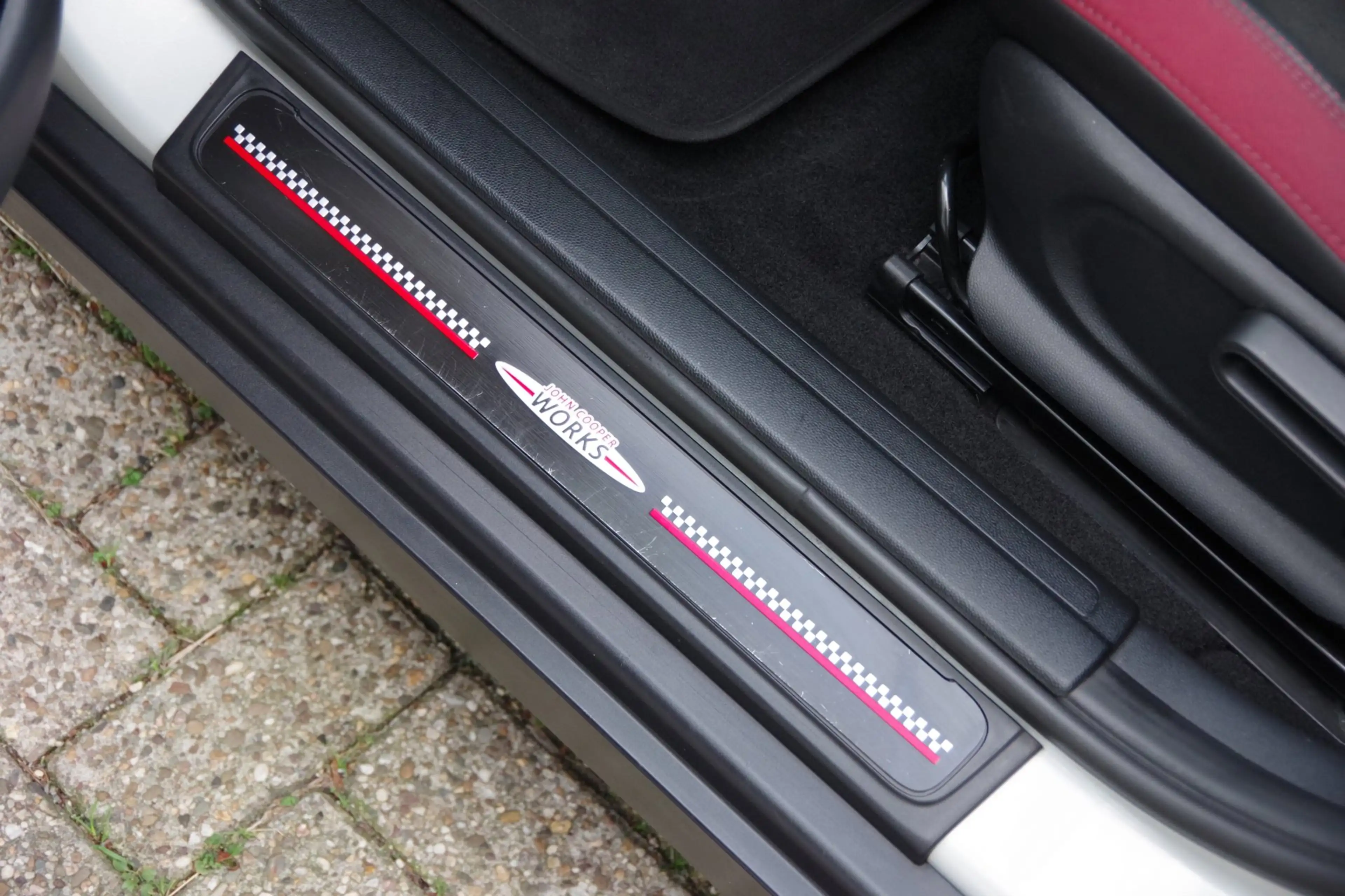 MINI Cooper S Clubman 2.0 Chili Serious Business JCW Pakket — photo 27