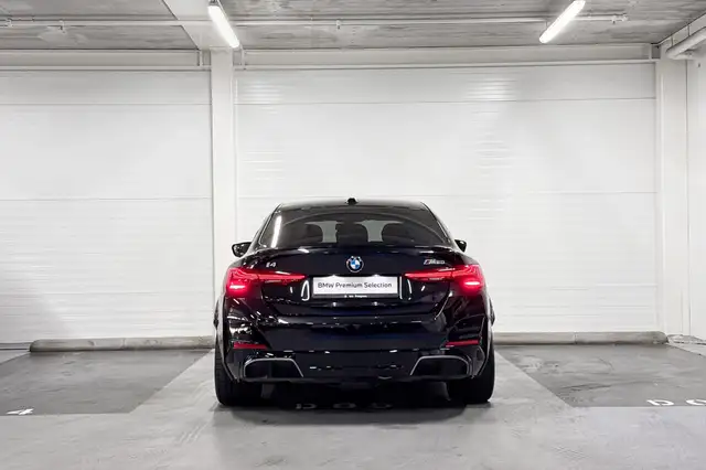 BMW I4 view 8