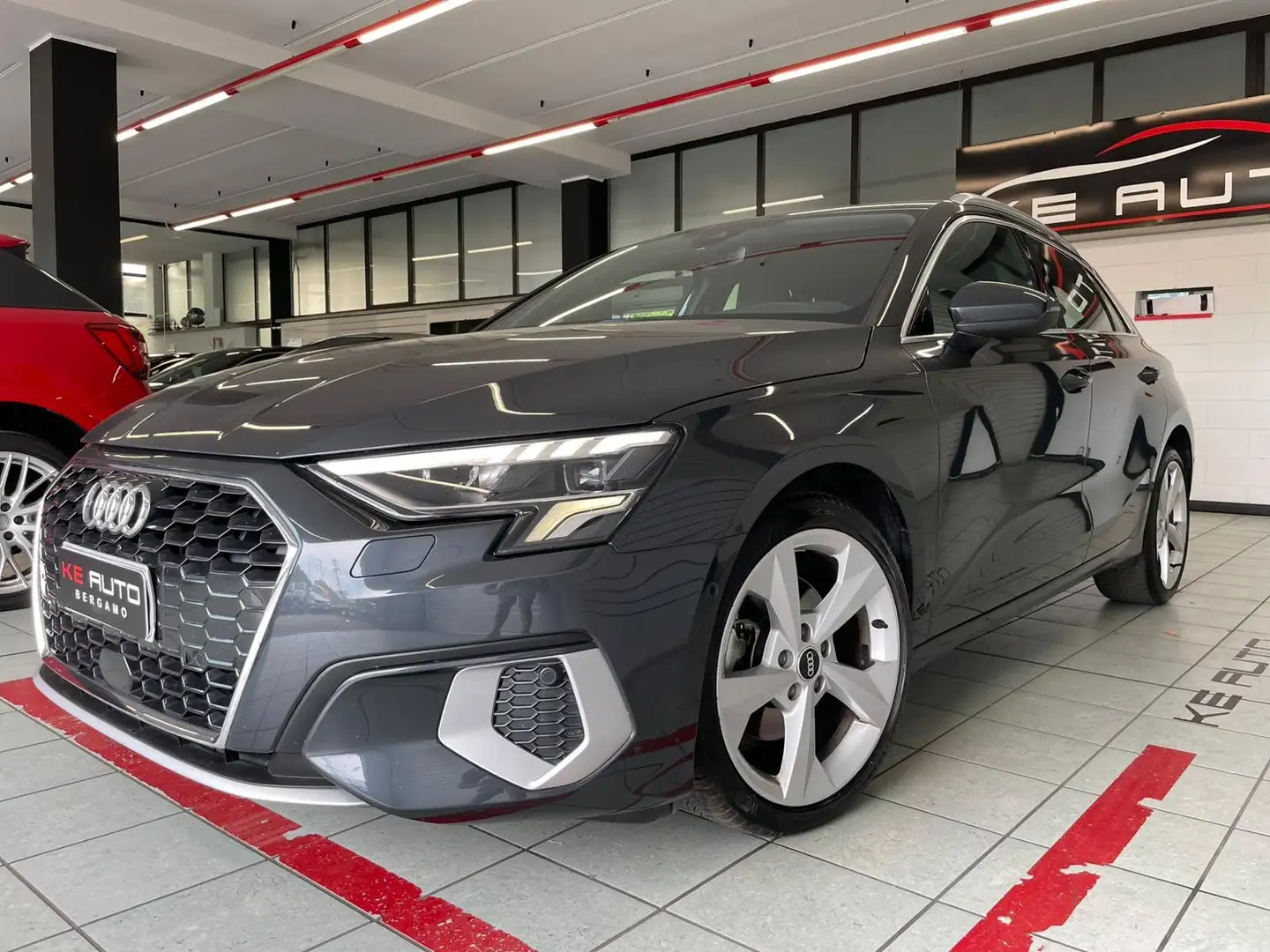 Audi A3 My 2020 Sportback  30 1.0 tfsi Business Advanced Gris - 1