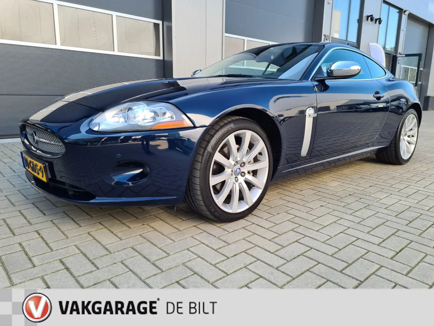 Jaguar XK 3.5 V8 Coupé Modrá - 1