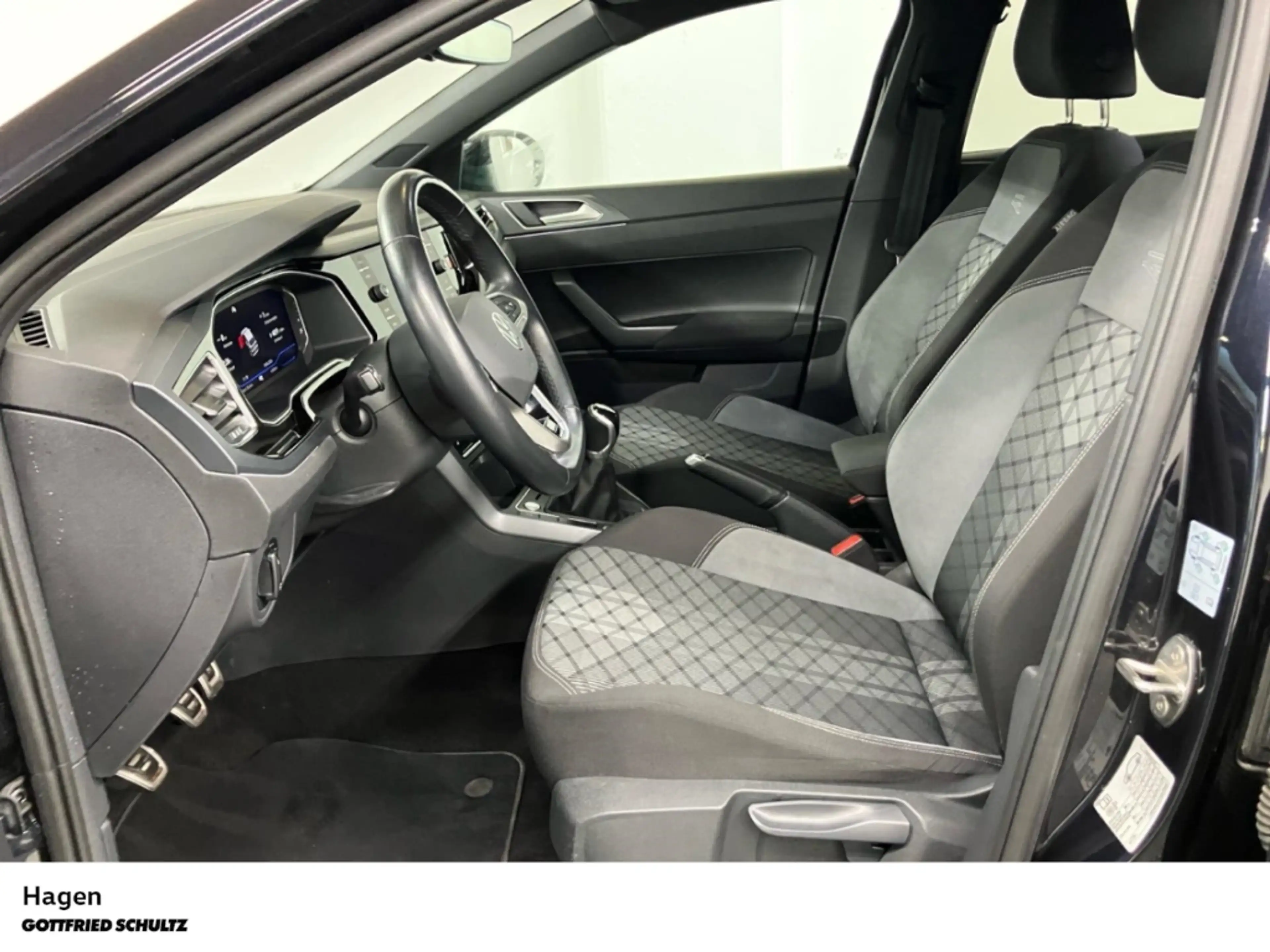 Volkswagen Taigo 1.0 TSI IQ.Light NAV SHZ KAMERA R-Line — photo 12