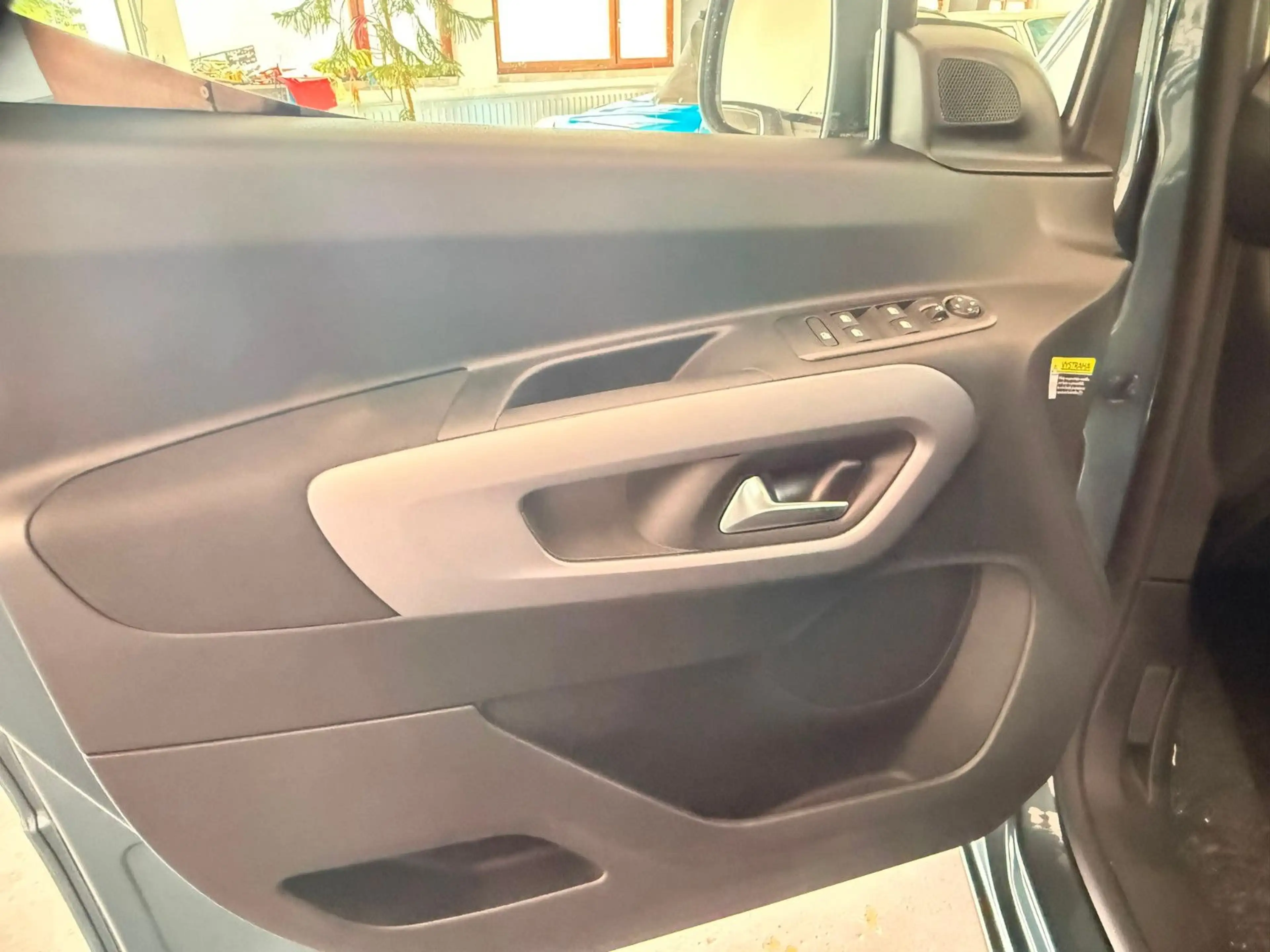 Opel Combo Life Elegance 1,5 D -LED,SHZ,RFK,BT,L1(M1) — photo 13