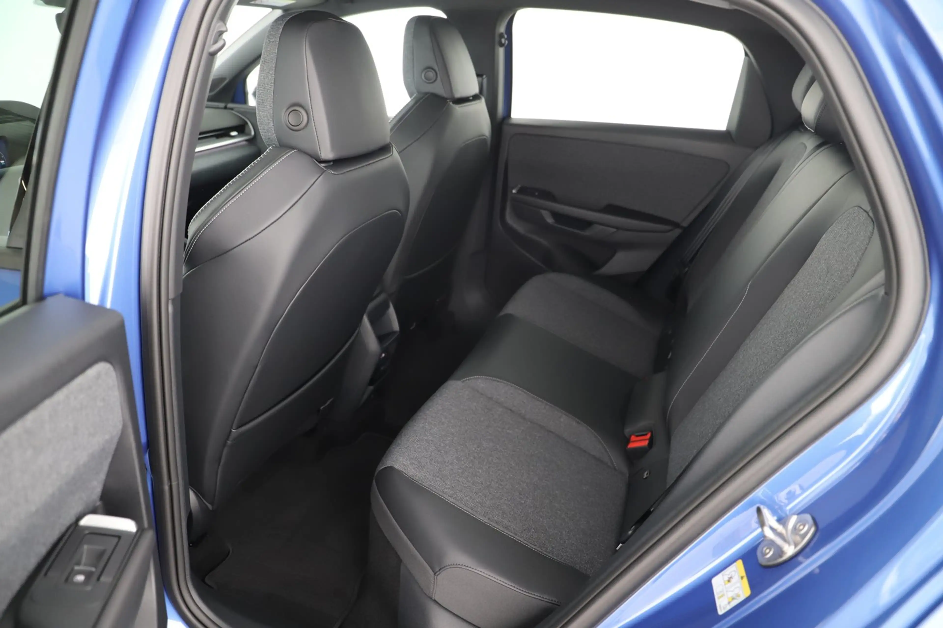 Volkswagen ID. Polo VW ID. Polo Style Edition+ 155 kW - 52 kWh — photo 15