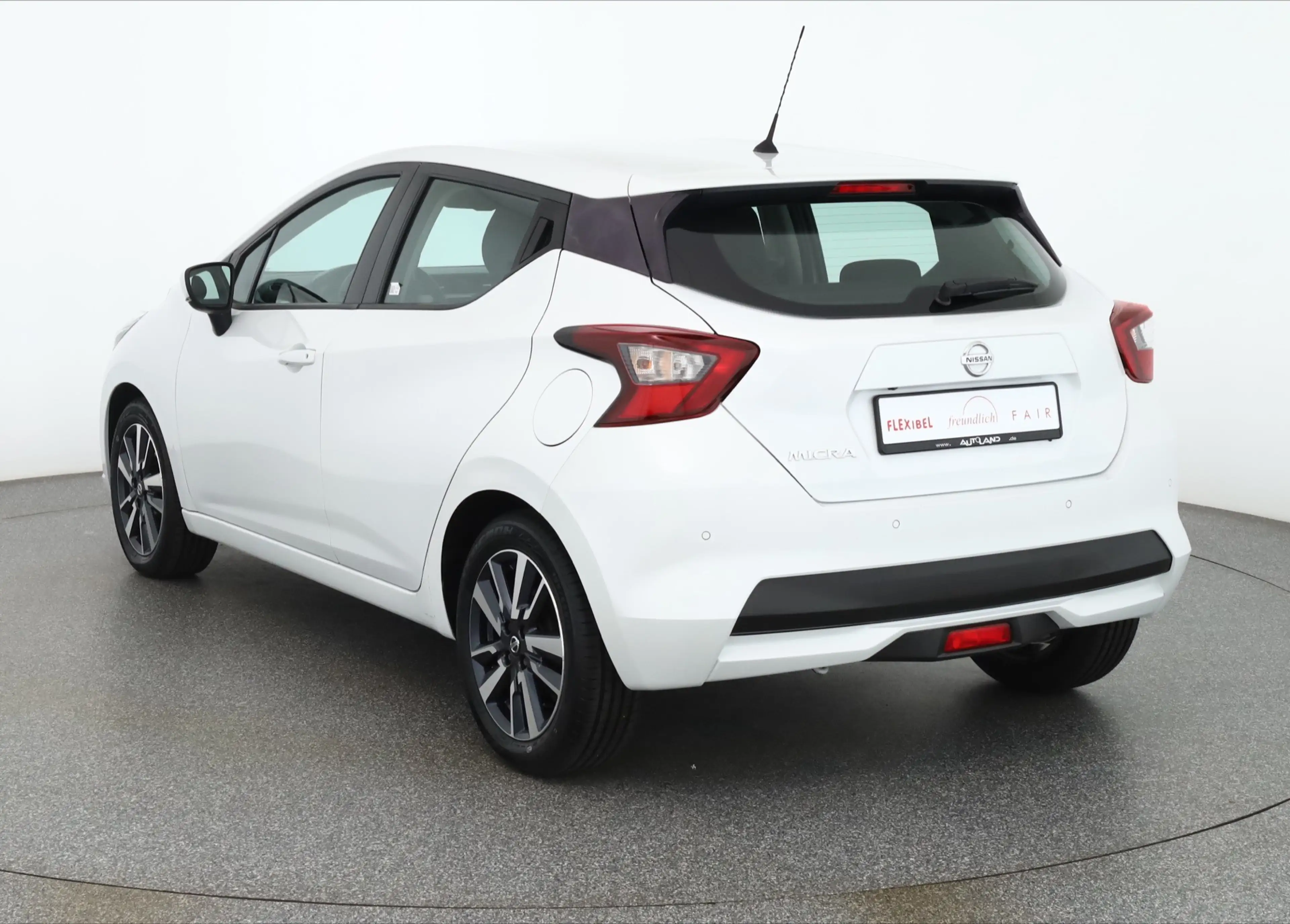 Nissan Micra 1.0 N-Way Navi Sitzheizung Android Apple — photo 3