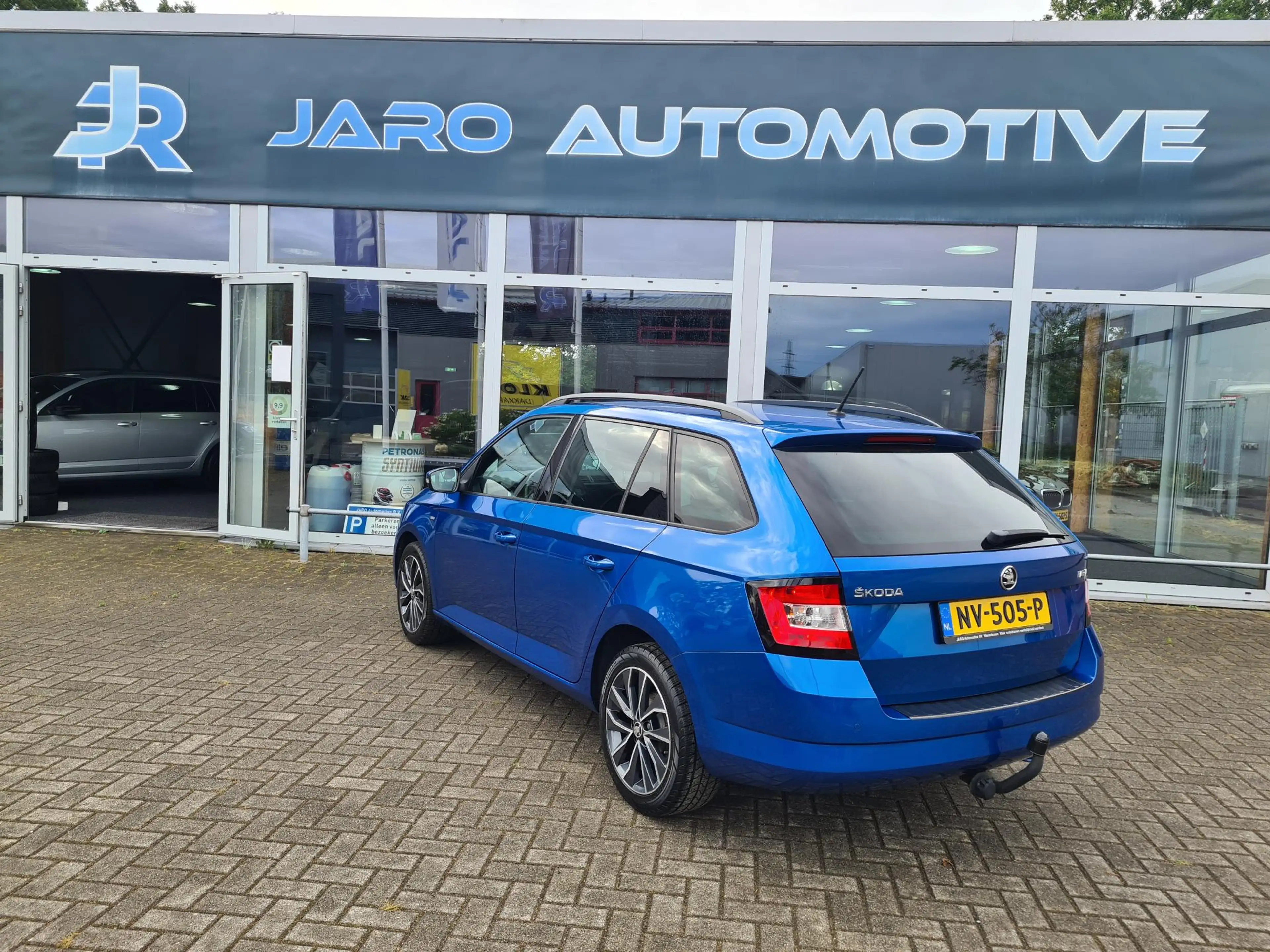 Skoda Fabia Combi 1.2 TSI Drive | Navigatie | Trekhaak | PDC a — photo 3