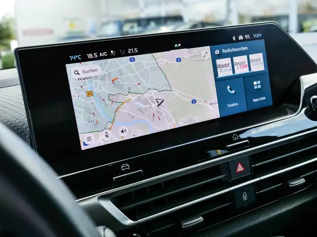 Citroen C4 view 10