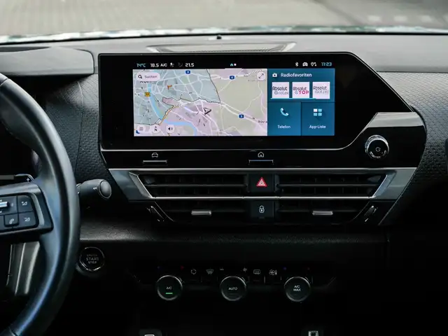 Citroen C4 view 7