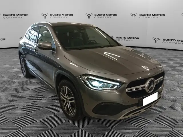 Mercedes-Benz GLA 200 GLA 200 Business auto