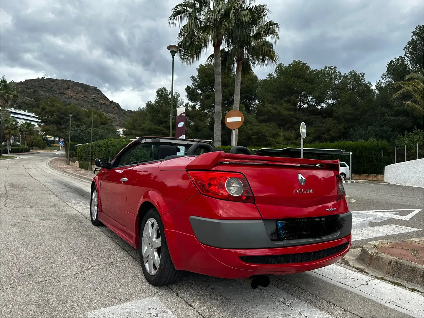 Renault Megane Mégane C.C. 1.5DCi Extreme eco2 Rojo - 2