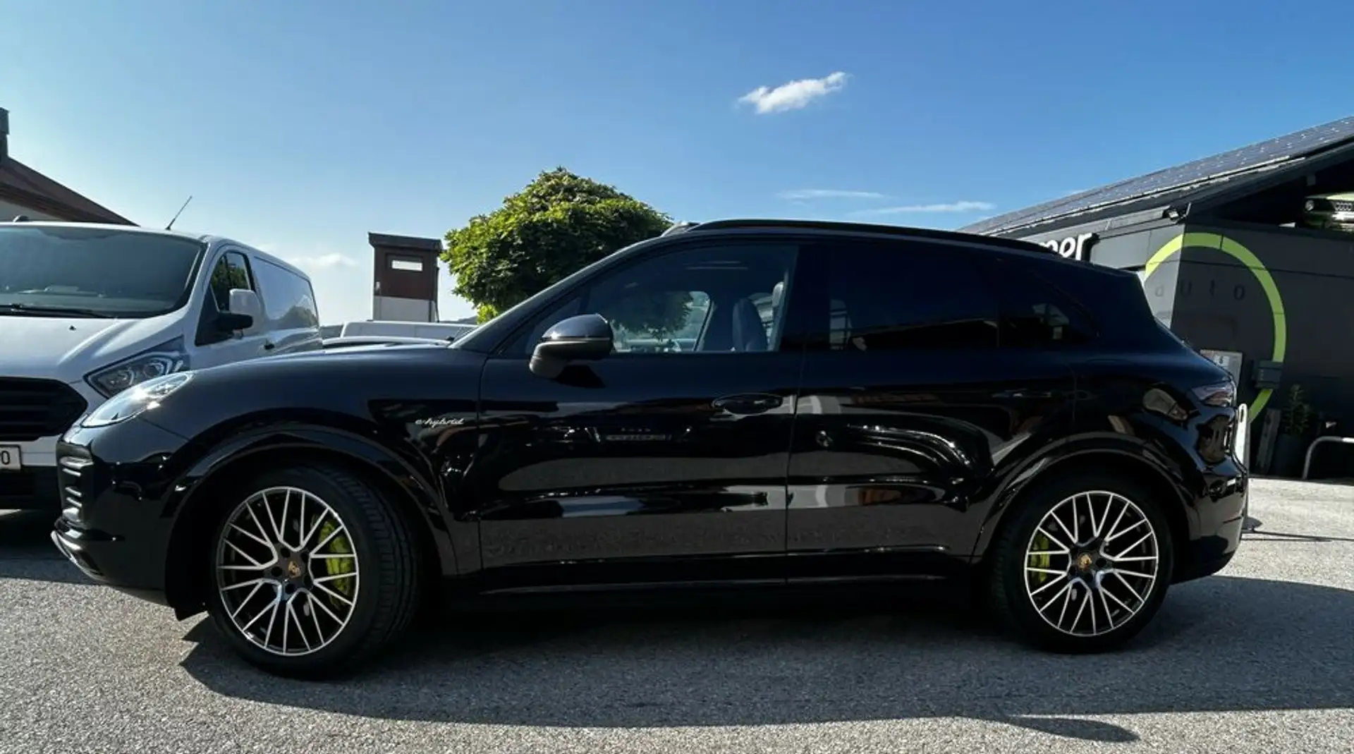 Porsche Cayenne E-Hybrid *HUD*SITZKL*PANO*APPROVED*21'' Schwarz - 2