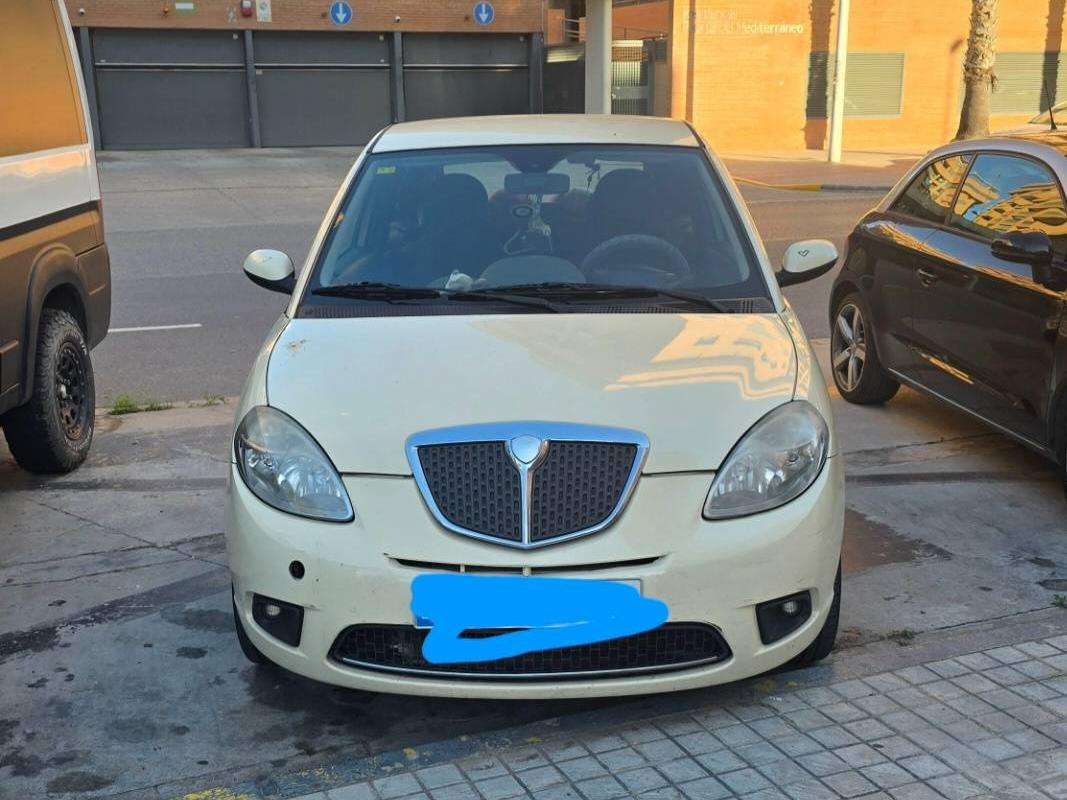 Lancia Ypsilon Ypsilon 1.4 8v Oro Oro - foto 1