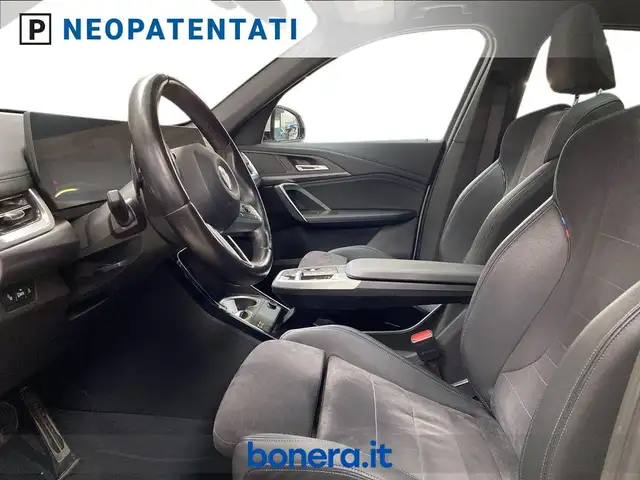 BMW X1 view 14