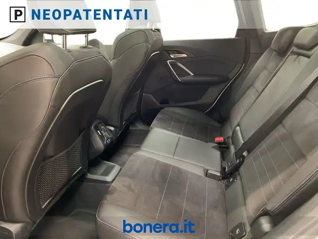 BMW X1 view 25