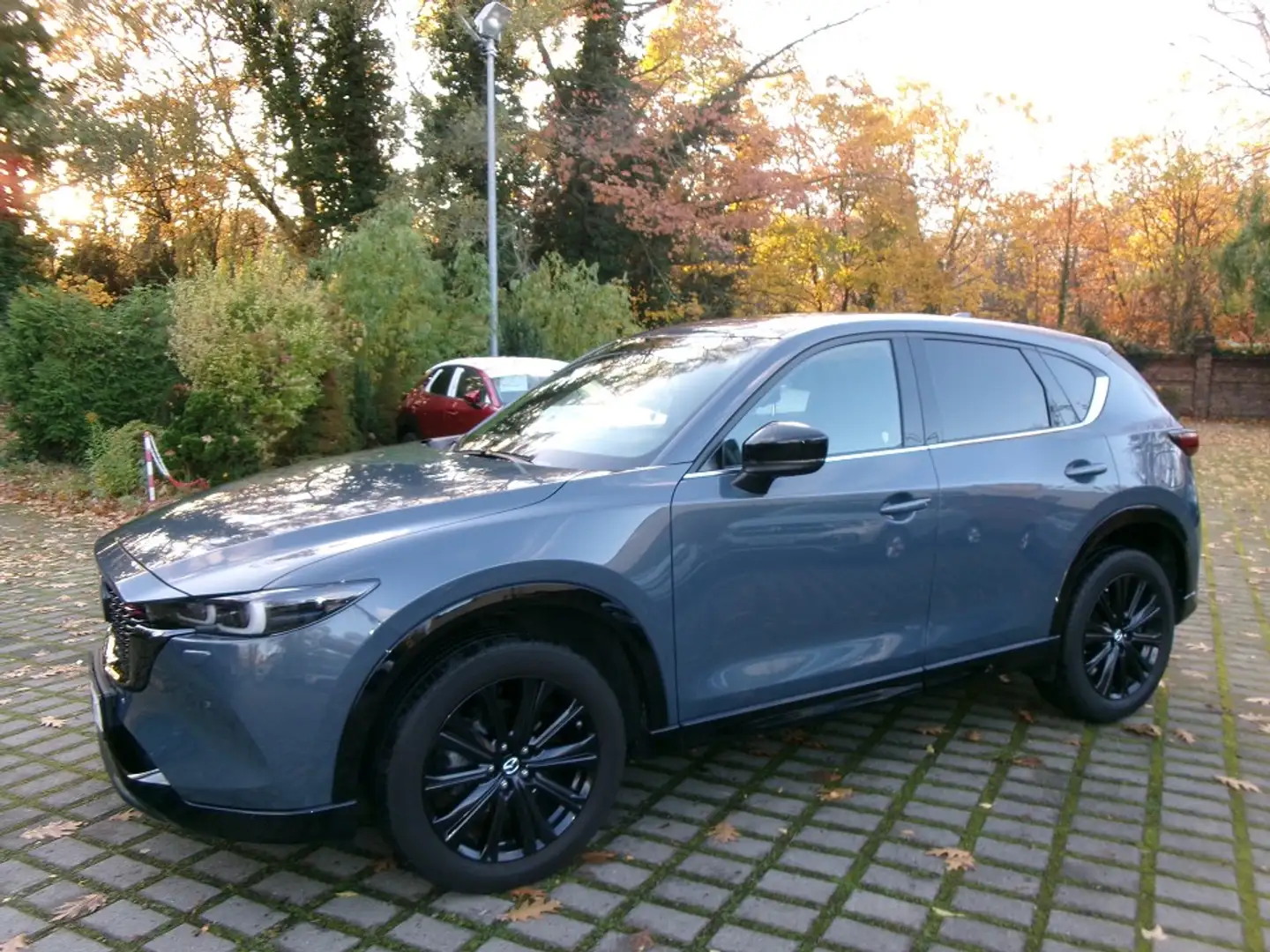 Mazda CX-5 SKYACTIV-G 194 Homura AWD Grau - 2