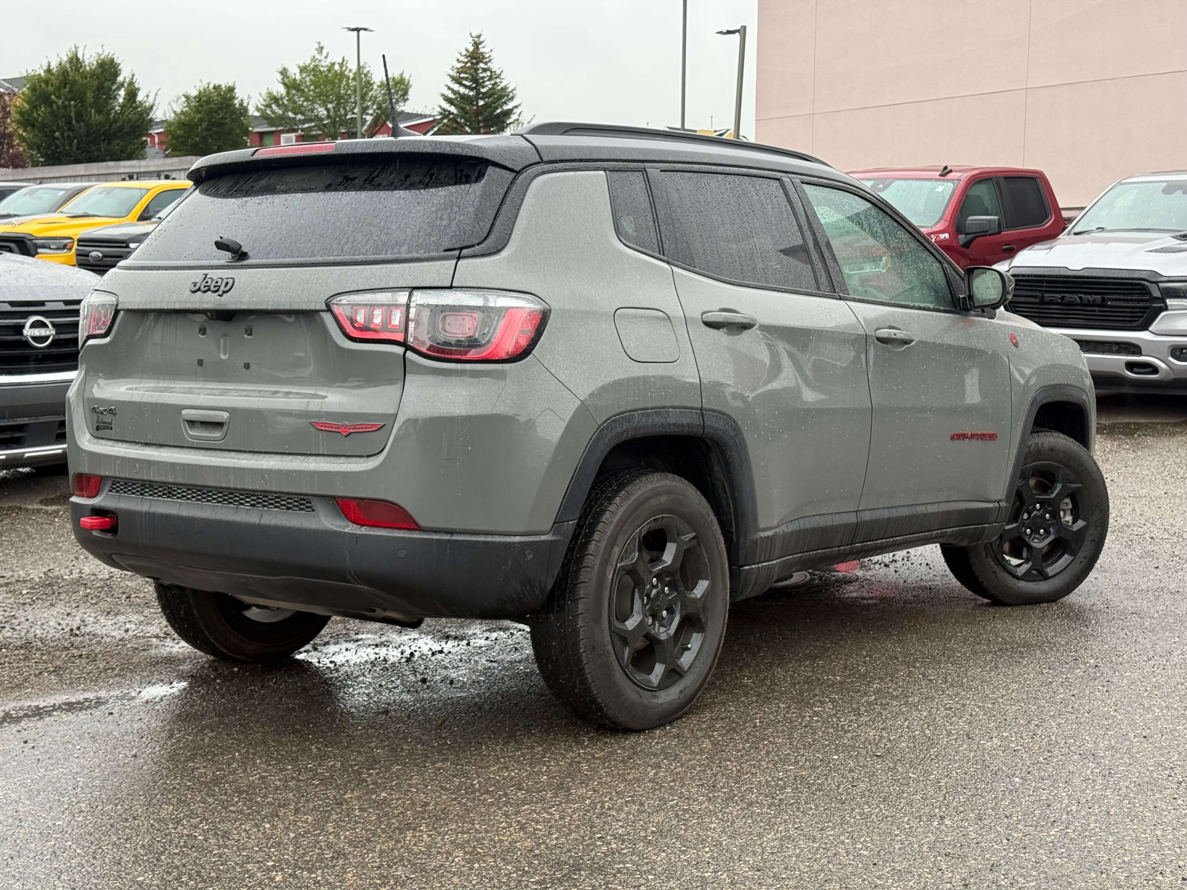 2024 Jeep Compass Trailhawk | Pano Sunroof | NAV | Alpines | 360 Cam — снимка 1