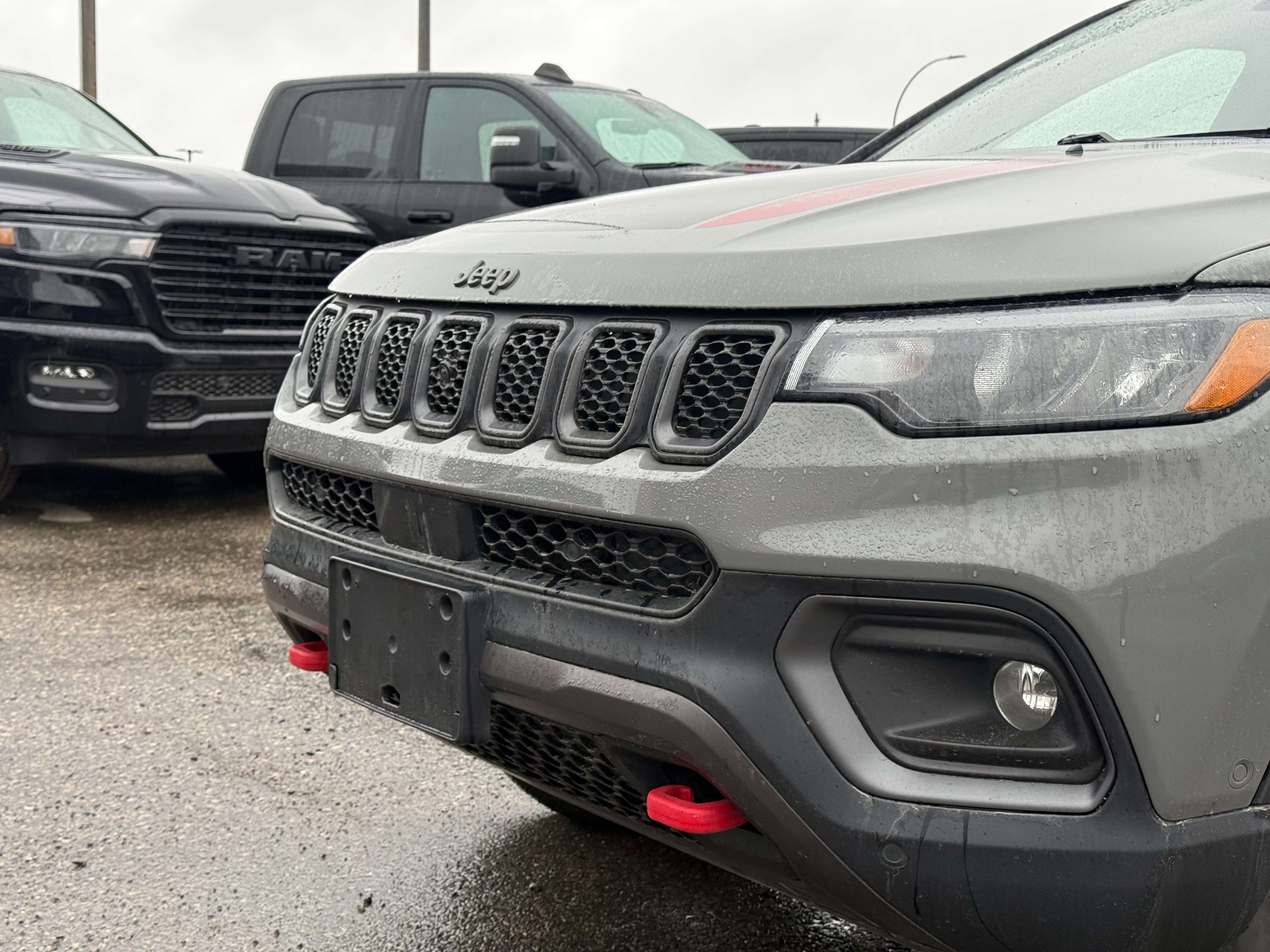2024 Jeep Compass Trailhawk | Pano Sunroof | NAV | Alpines | 360 Cam — снимка 1