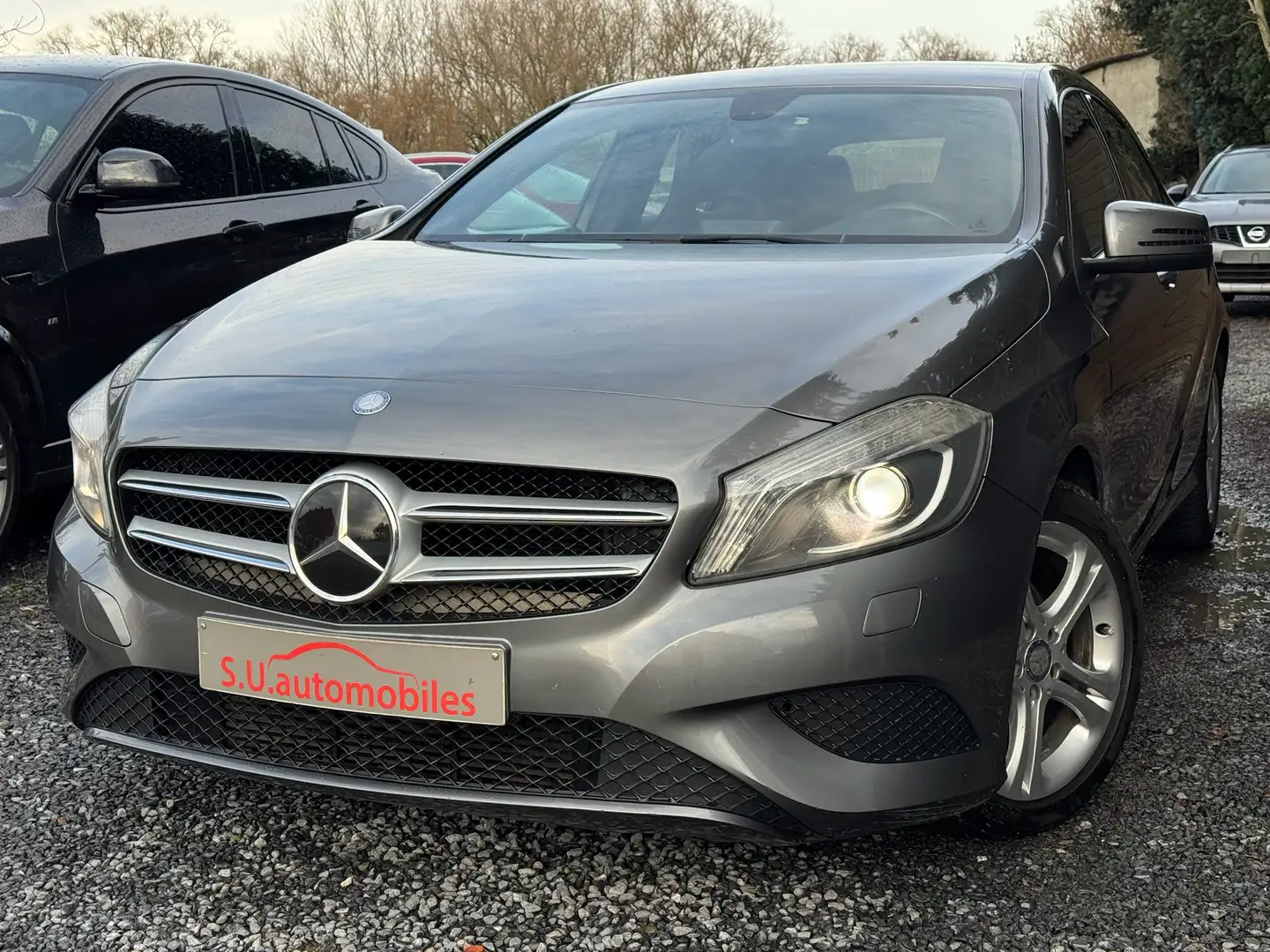 Mercedes-Benz A 180 Cdi Xénon/Jantes/Navi/Semi-Cuir/Pdc/GARANTIE 12M Grau - 1