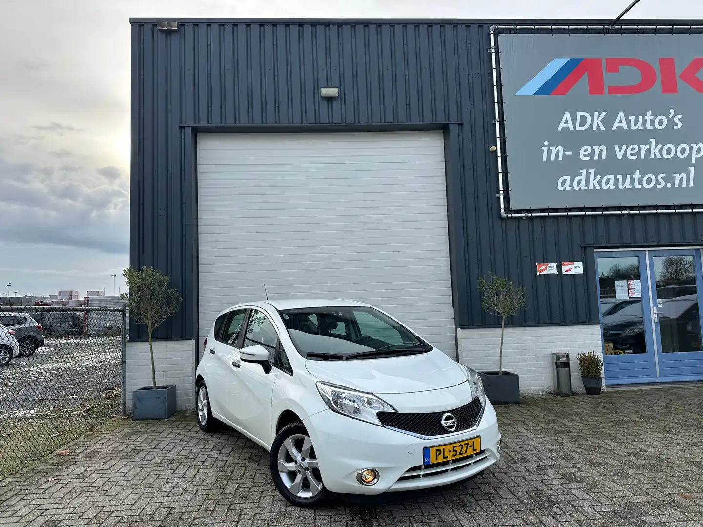 Nissan Note 1.2 N-TEC STOELVERW/AIRCO/TREKHAAK/LM VELGEN Wit - 2