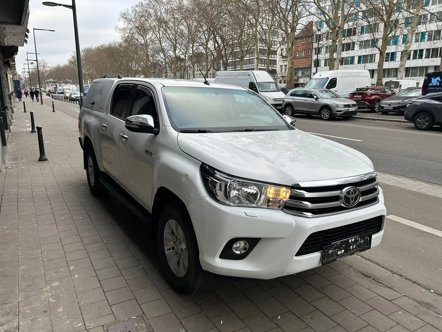Toyota Hilux Blanc - 2