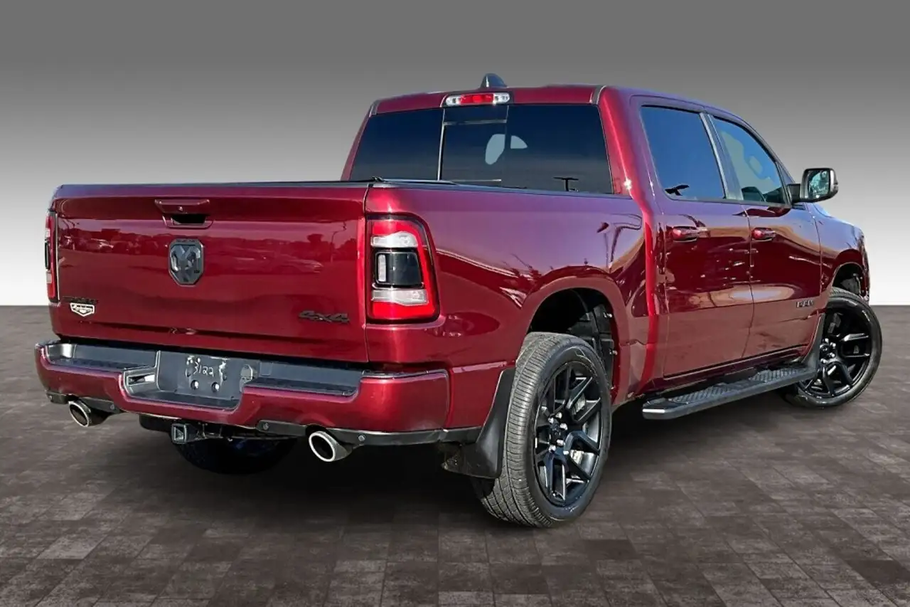 RAM 1500 снимка RAM 1500