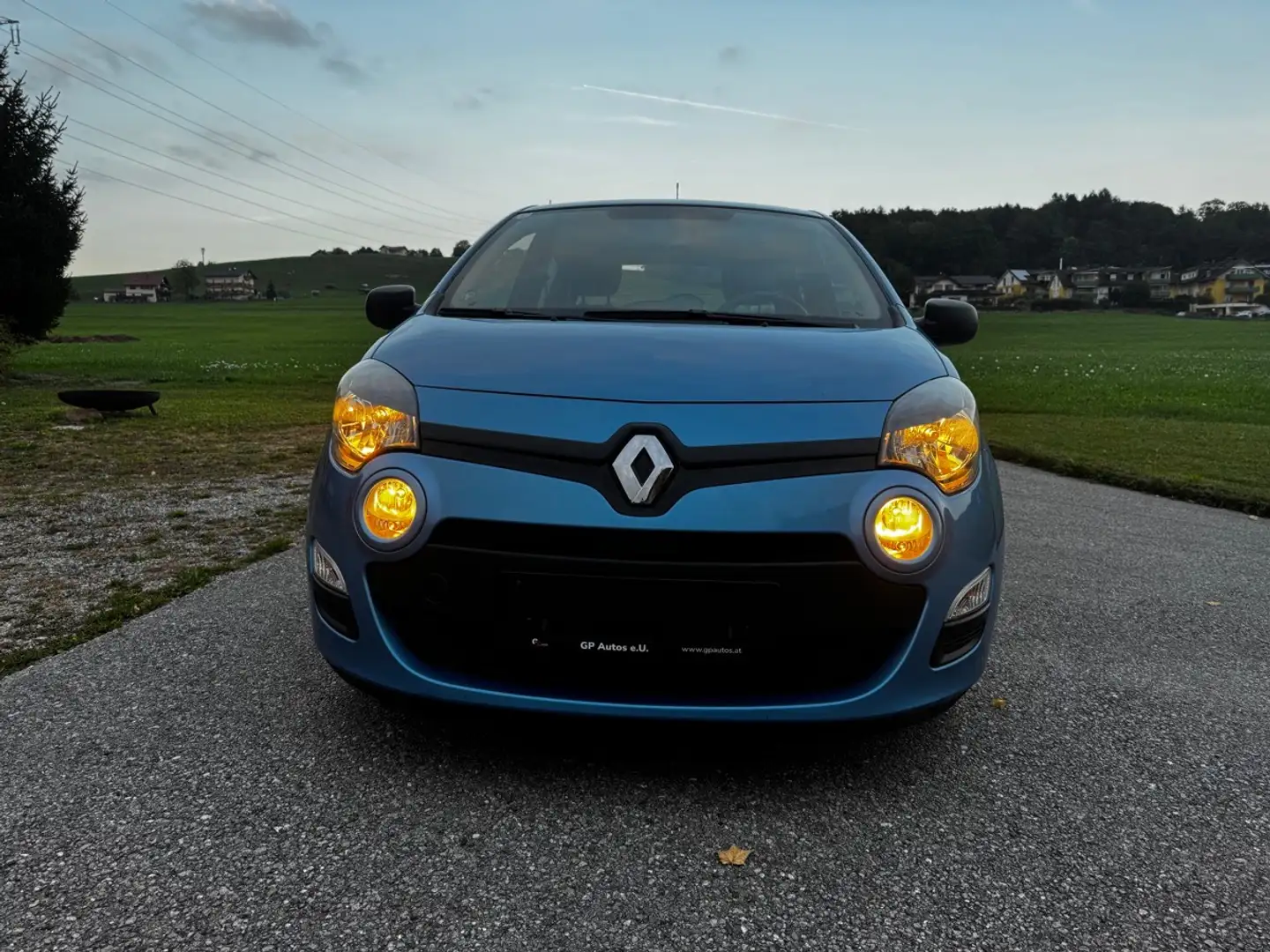 Renault Twingo 1,0 - Neuwertig, Zahnriemen NEU. Blau - 2