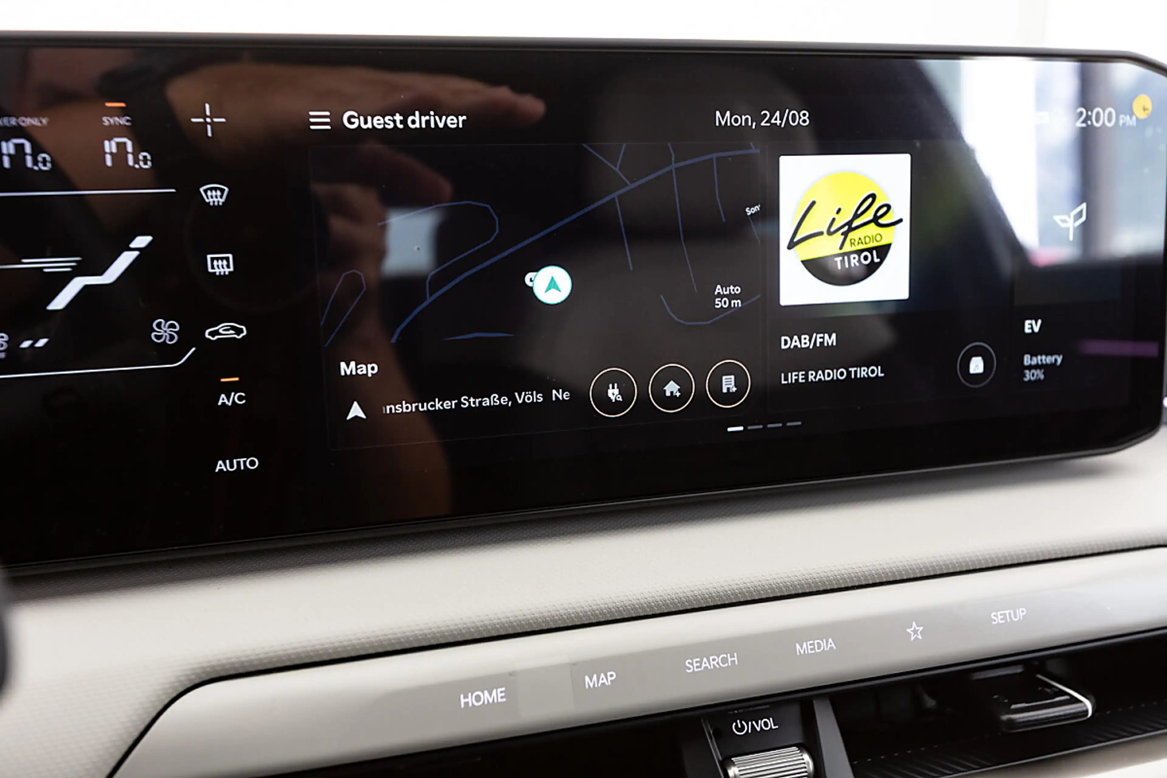 Kia EV4 HB FWD 81,4kWh GT-Line — photo 8