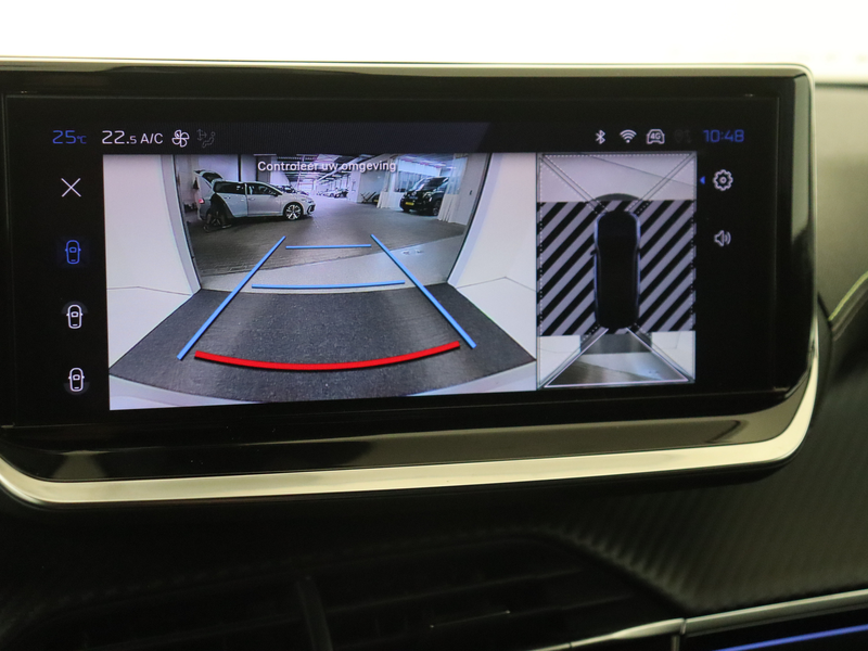 Peugeot e-2008 EV GT Avantage 54 kWh — photo 14