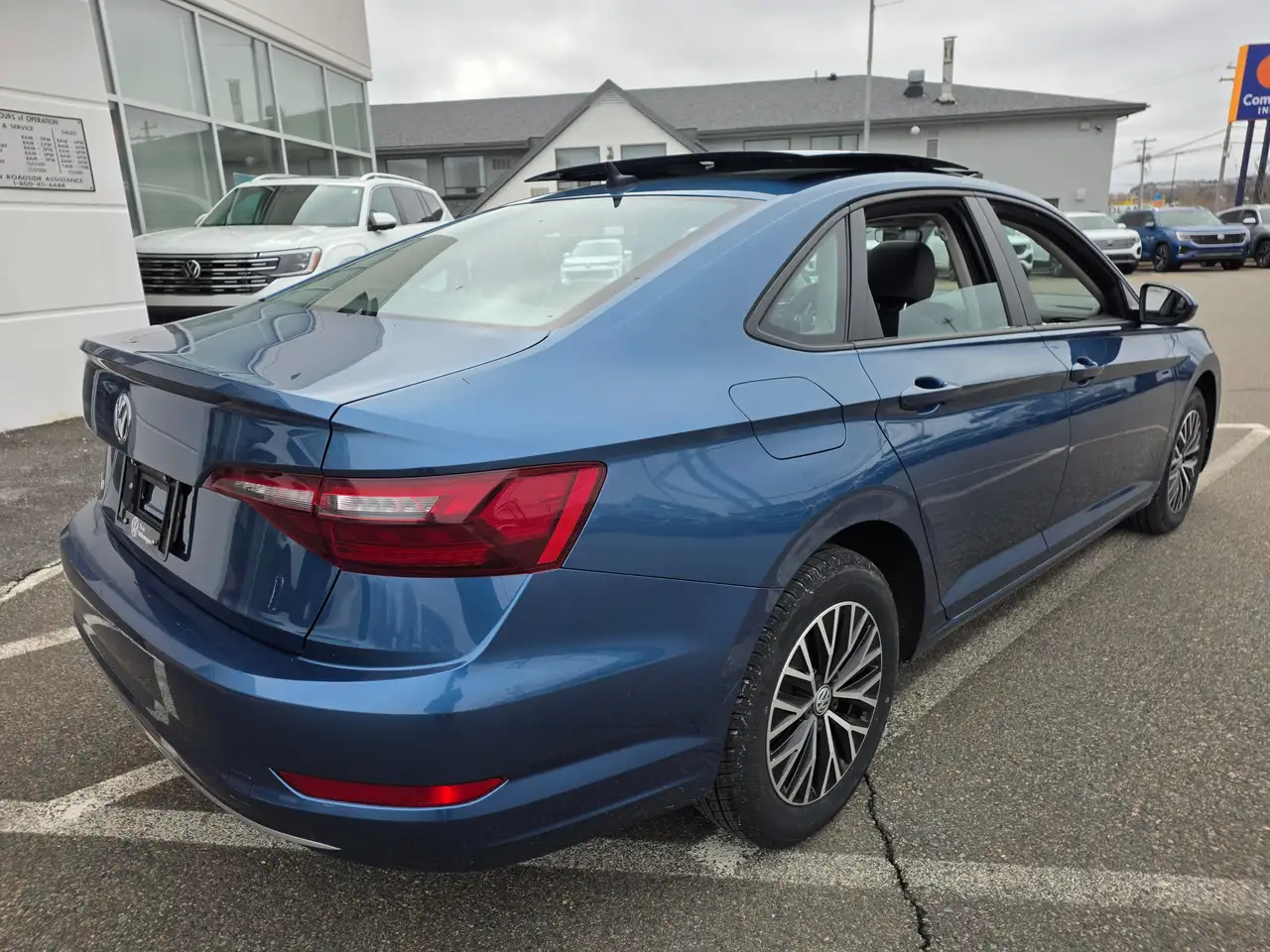 Volkswagen Jetta снимка Volkswagen Jetta
