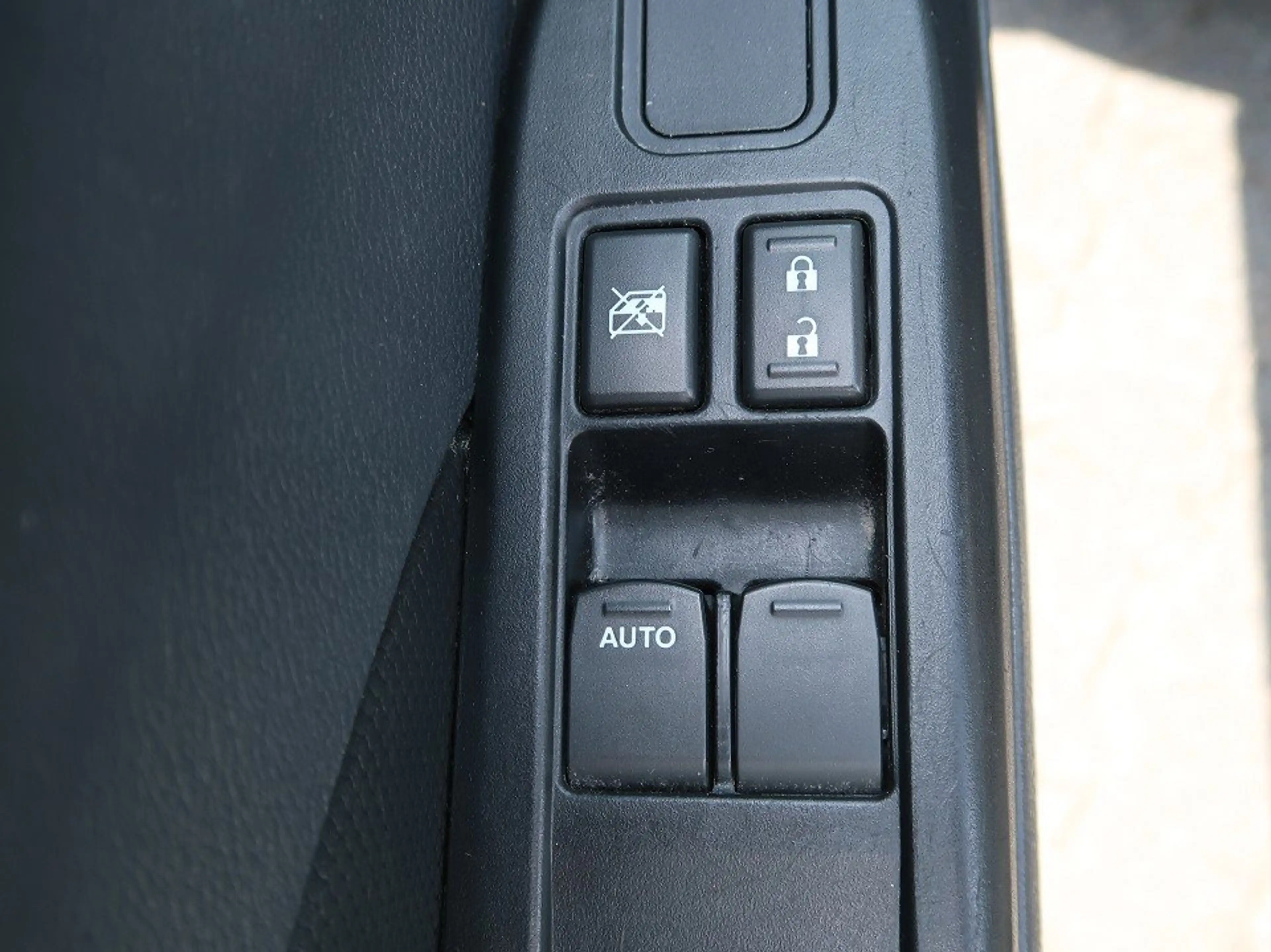 Suzuki Celerio Automatik*Wartungsnachweise komplett*2. Hand* Club — photo 13