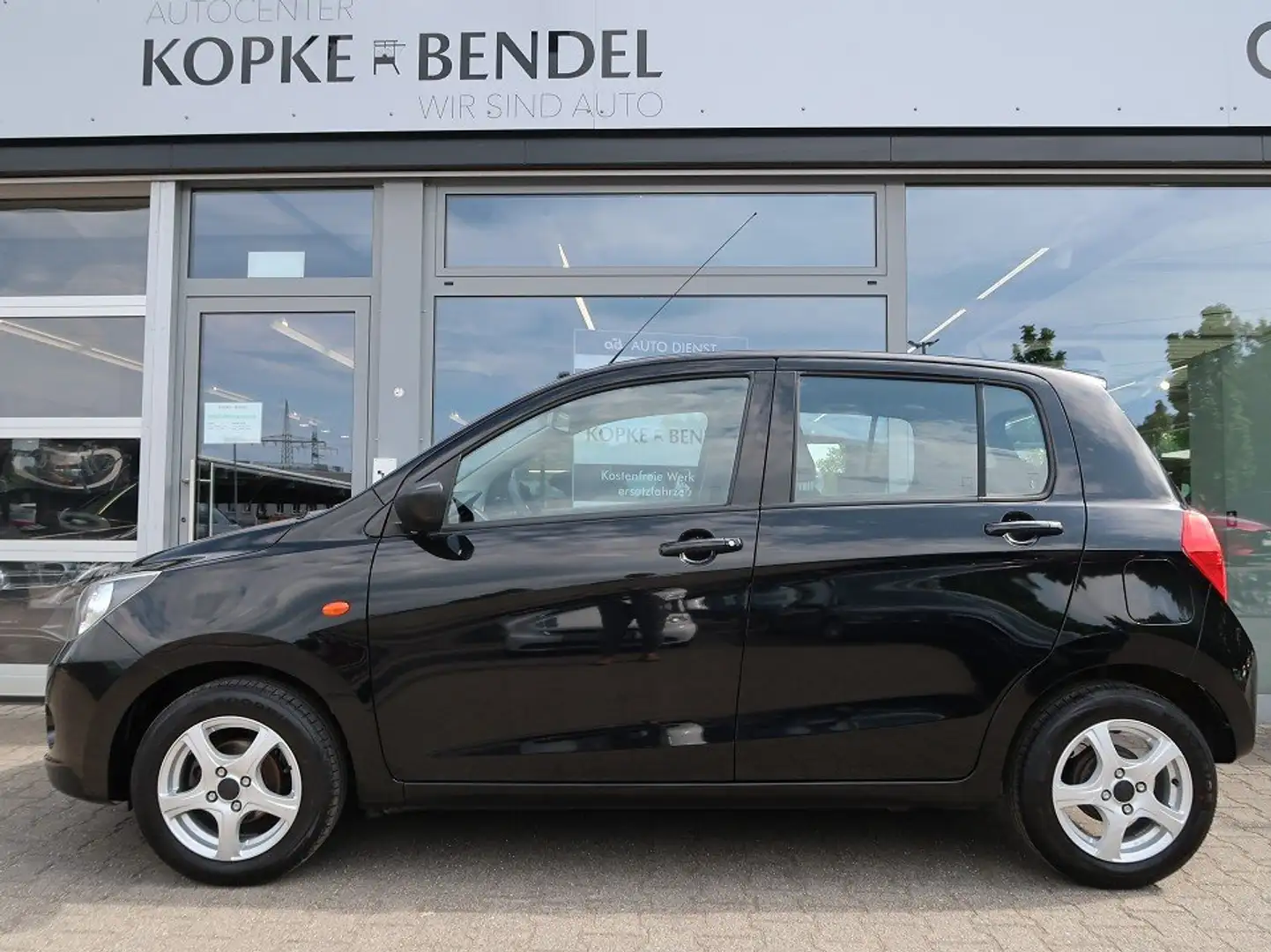 Suzuki Celerio Automatik*Wartungsnachweise*2. Hand* Club Automati Schwarz - 2