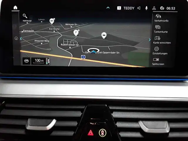 BMW 5 Series view 12