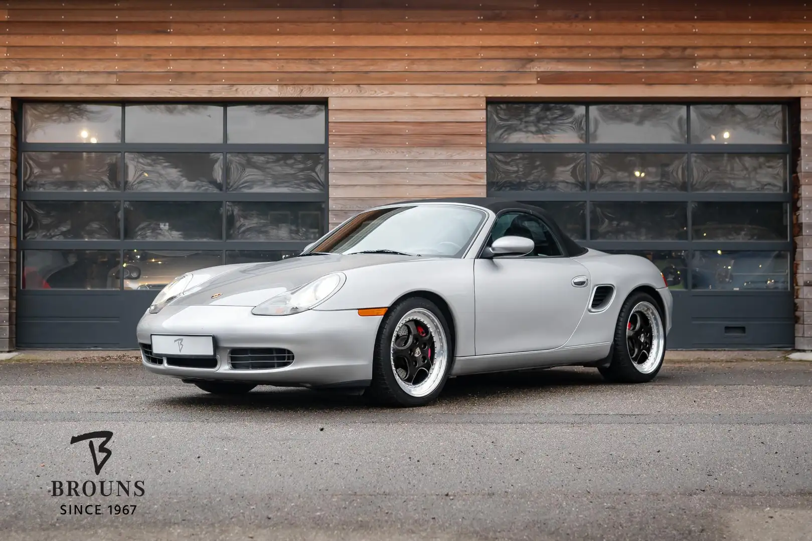 Porsche Boxster S 3.2 Tiptronic 250pk | 2e eigenaar Grijs - 2