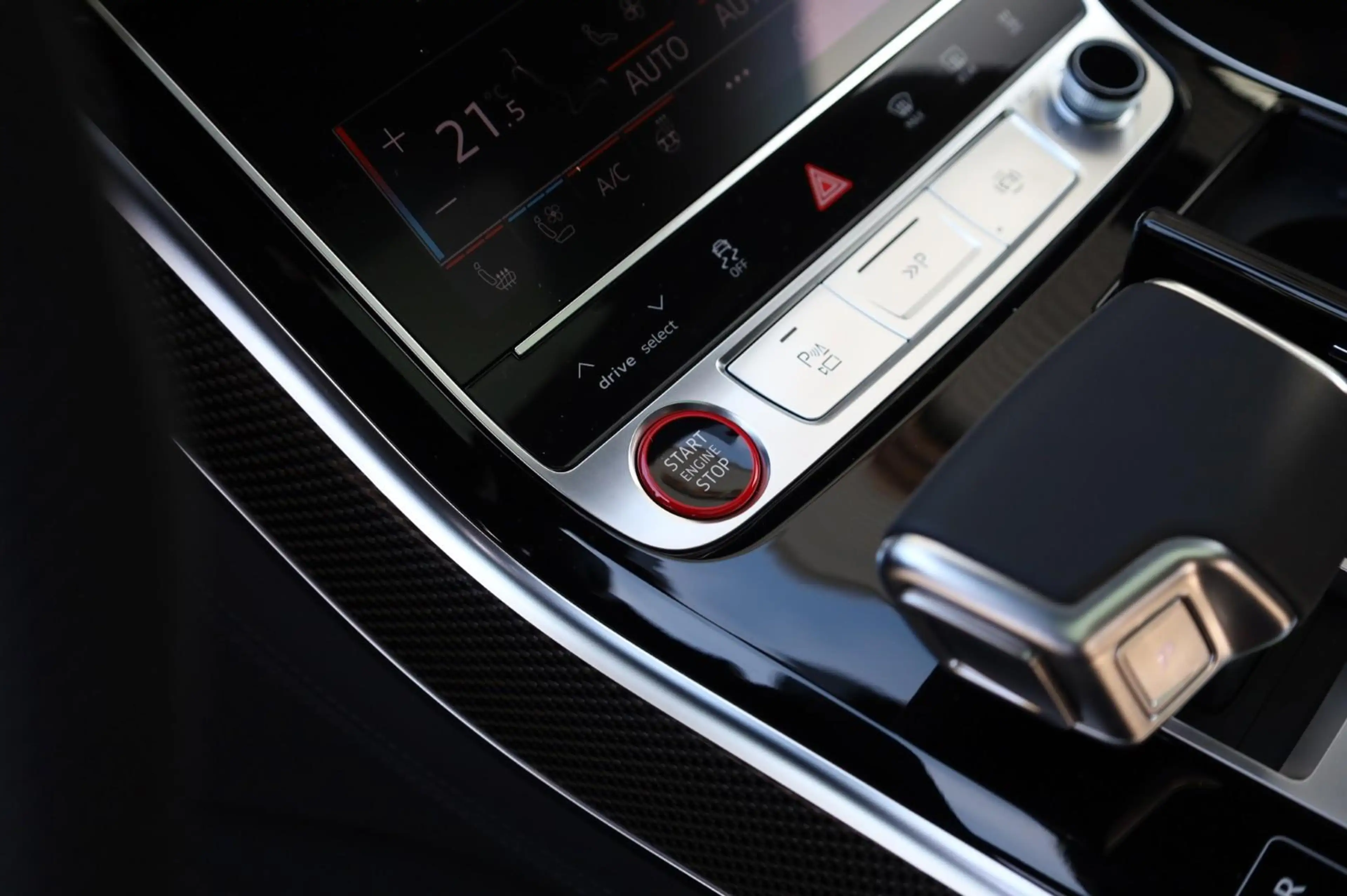 Audi S8 4.0 TFSI B&O Advance l ABT l Head-up l Standkachel — photo 40