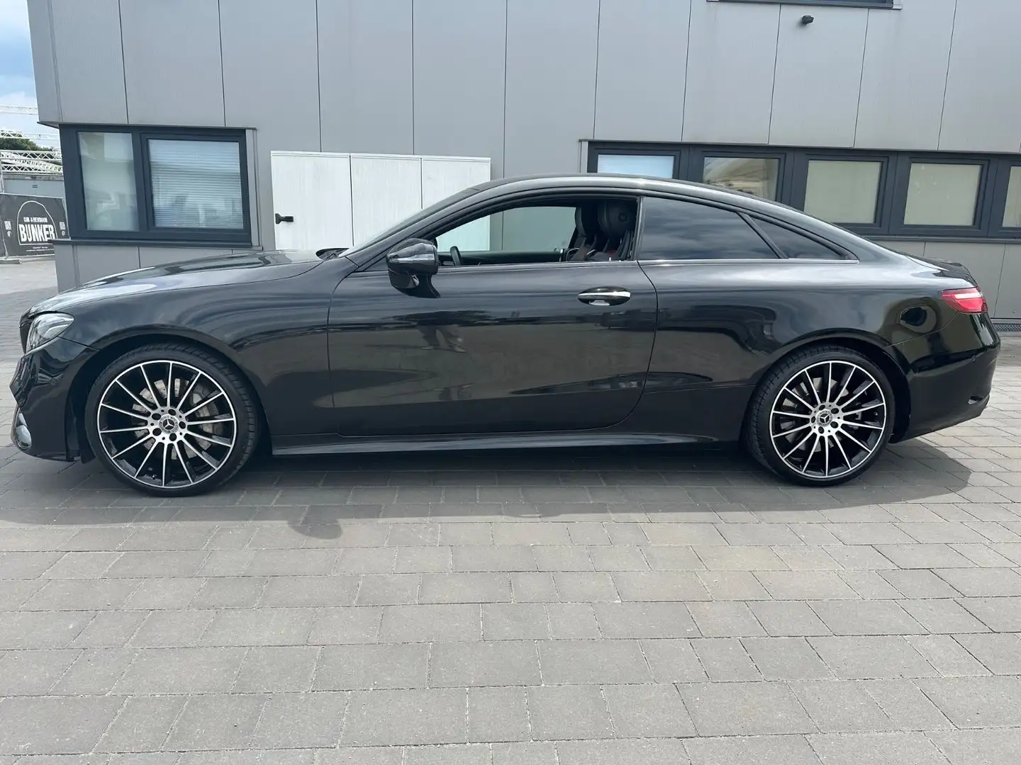 Mercedes-Benz E 400 E -Klasse Coupe E 400 4Matic AMG-Line *Kam.360* Noir - 2