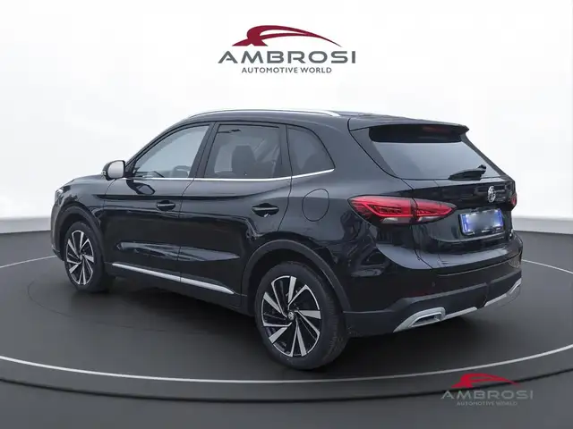 MG ZS view 4