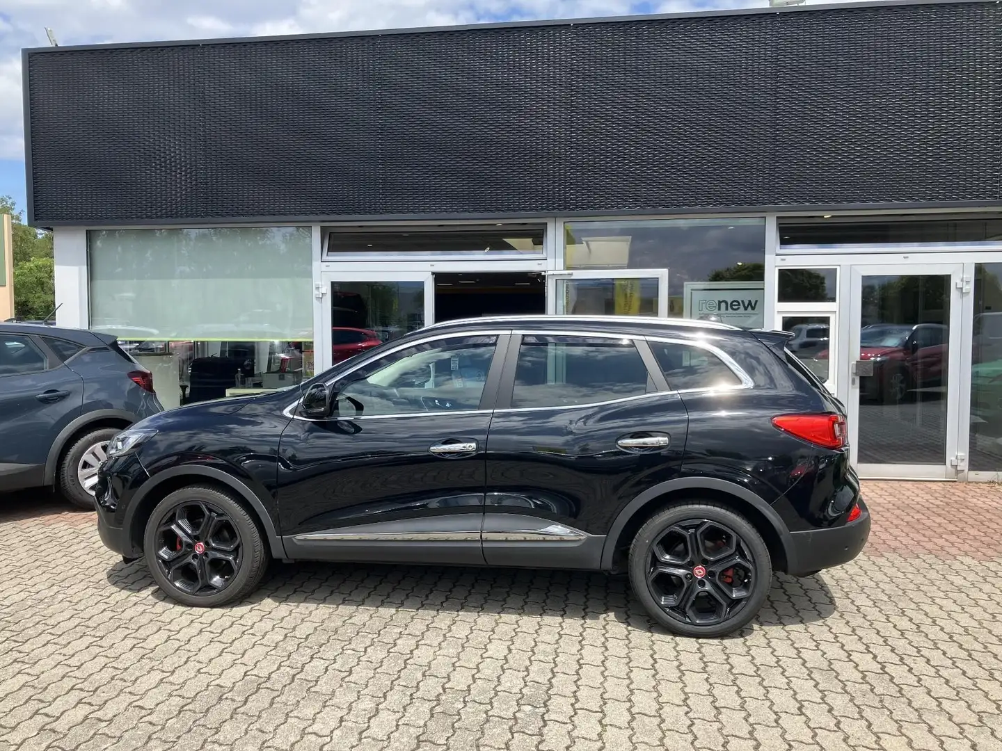 Renault Kadjar Crossborder ENERGY TCe 130 EDC Schwarz - 2