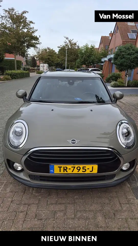 MINI Cooper Clubman