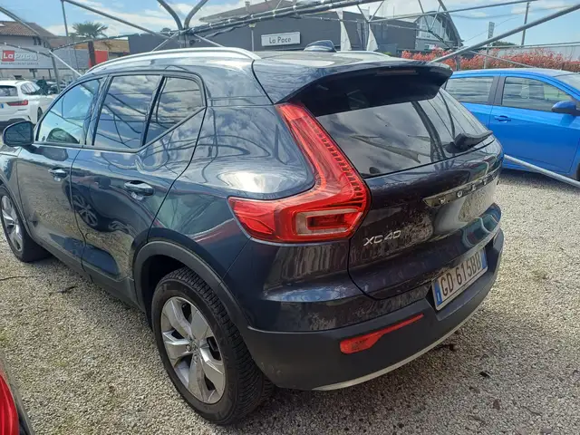 Volvo XC40 XC40 2.0 d3 Momentum awd geartronic my20