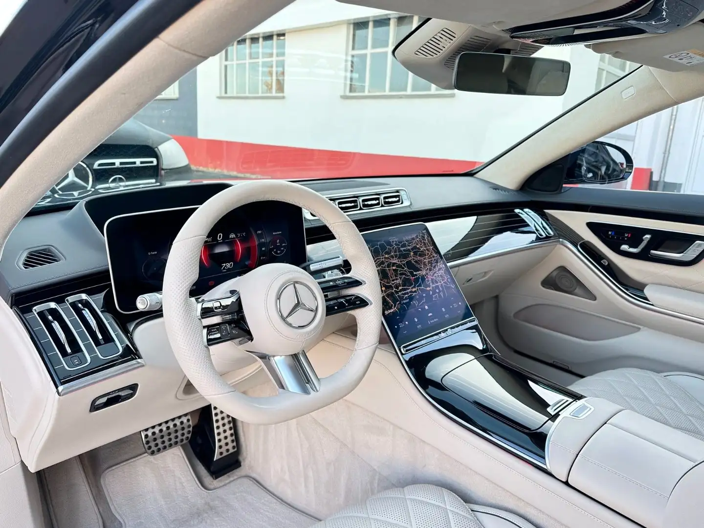 Mercedes-Benz S 400 d 4M LANG AMG Chauffeur*PANO*Executive*TV Noir - 2