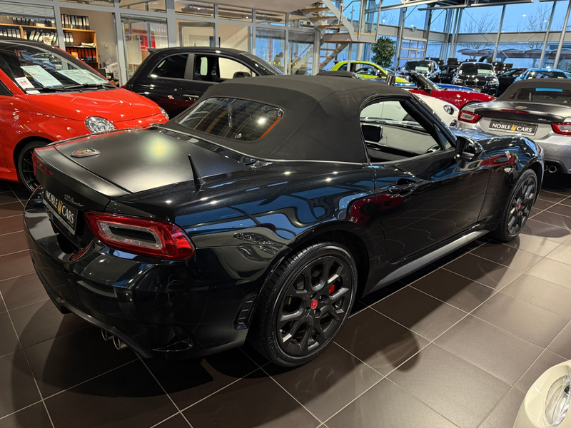 Abarth 124 Spider 1.4 MultiAir Turbo Turis. BOSE — photo 8