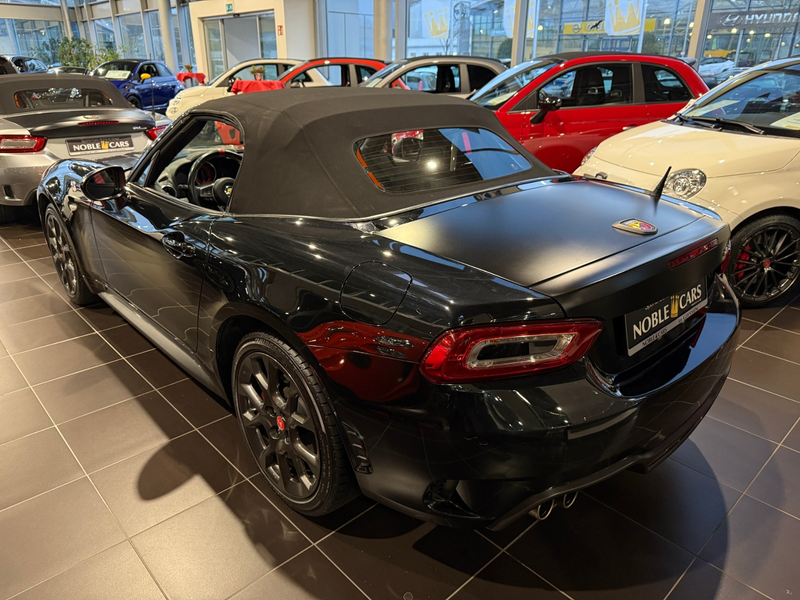 Abarth 124 Spider 1.4 MultiAir Turbo Turis. BOSE — photo 9