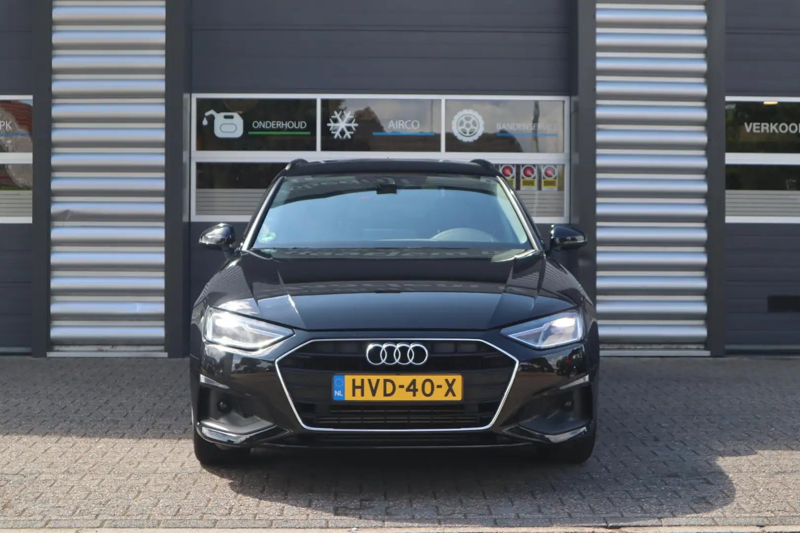 Audi A4 AVANT 35 TFSI S edition Nero - 2
