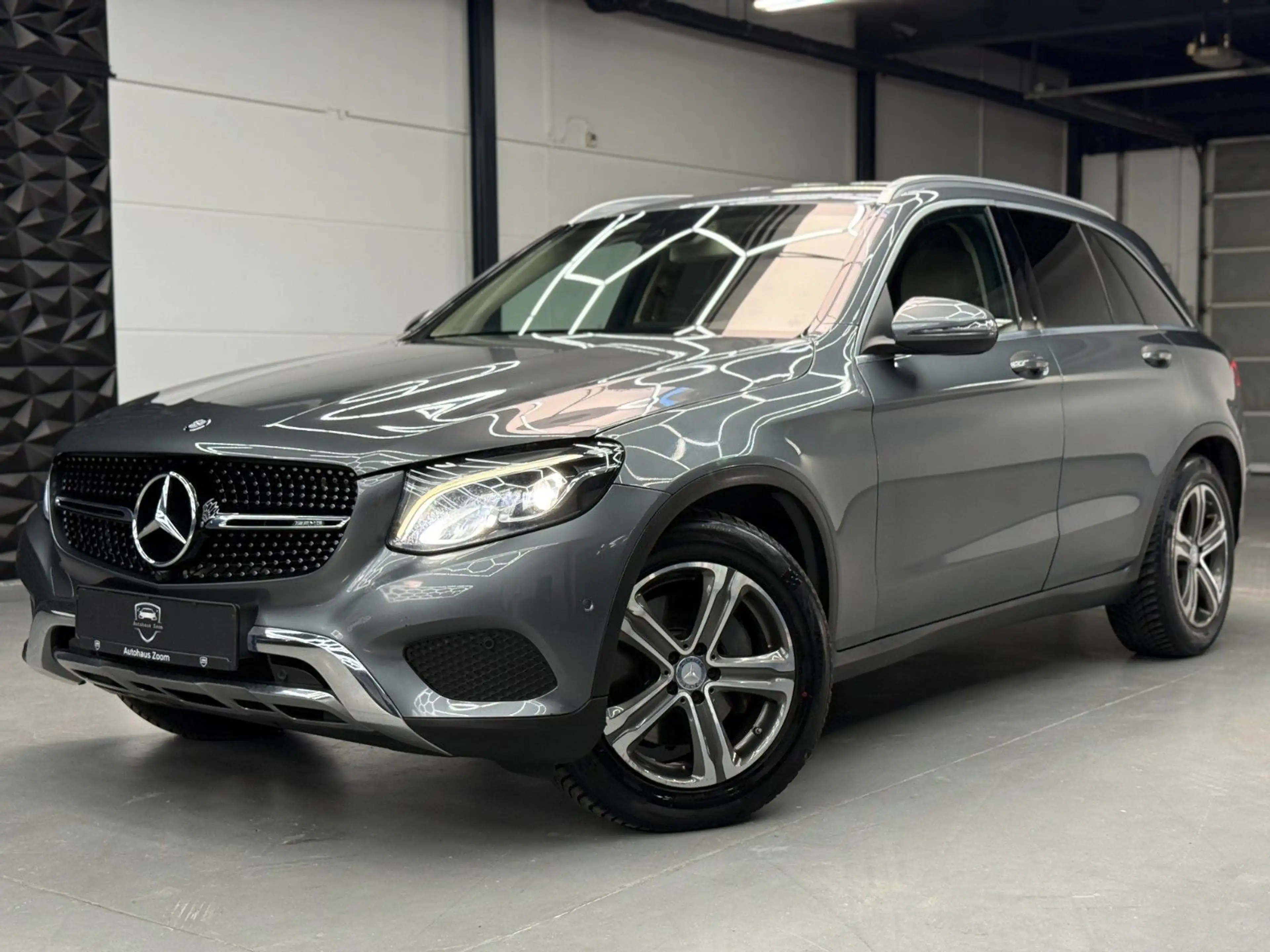 Mercedes-Benz GLC 250 d 4MATIC BURMESTER*KAMERA*SPURHALTE