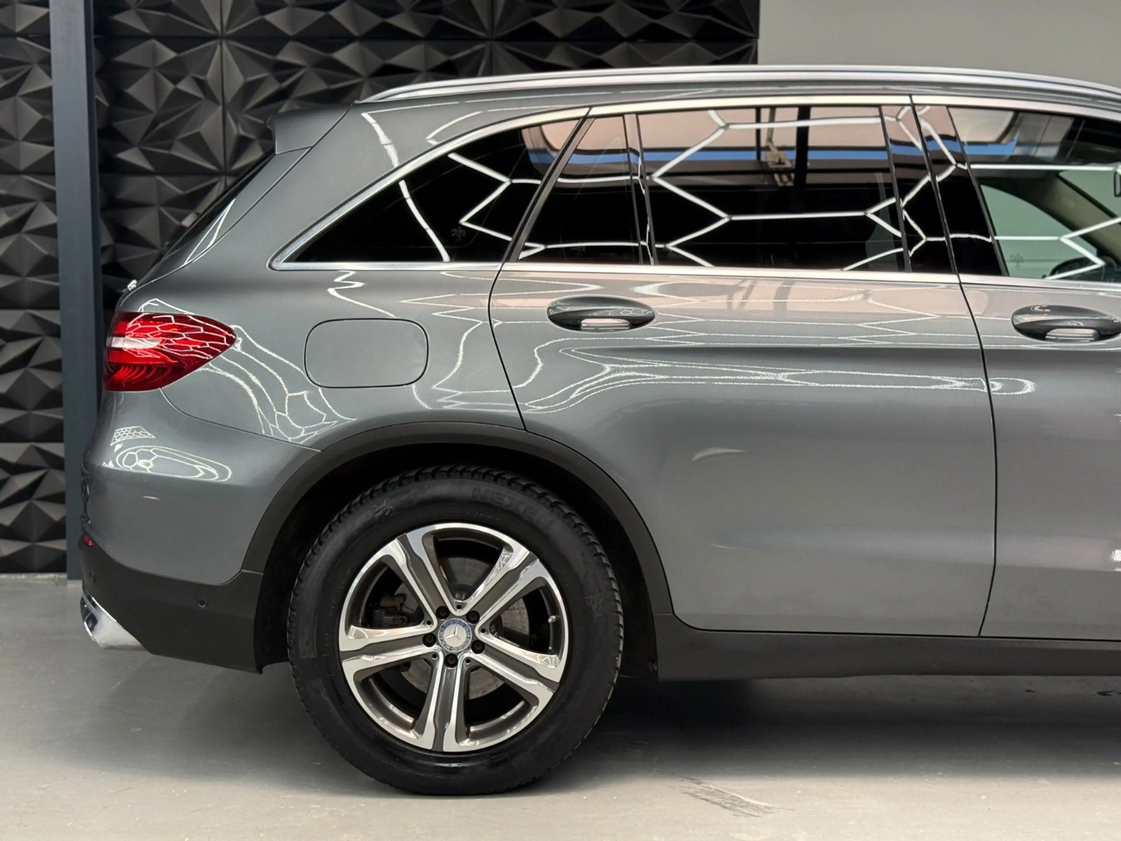 Mercedes-Benz GLC 250 d 4MATIC BURMESTER*KAMERA*SPURHALTE — photo 13