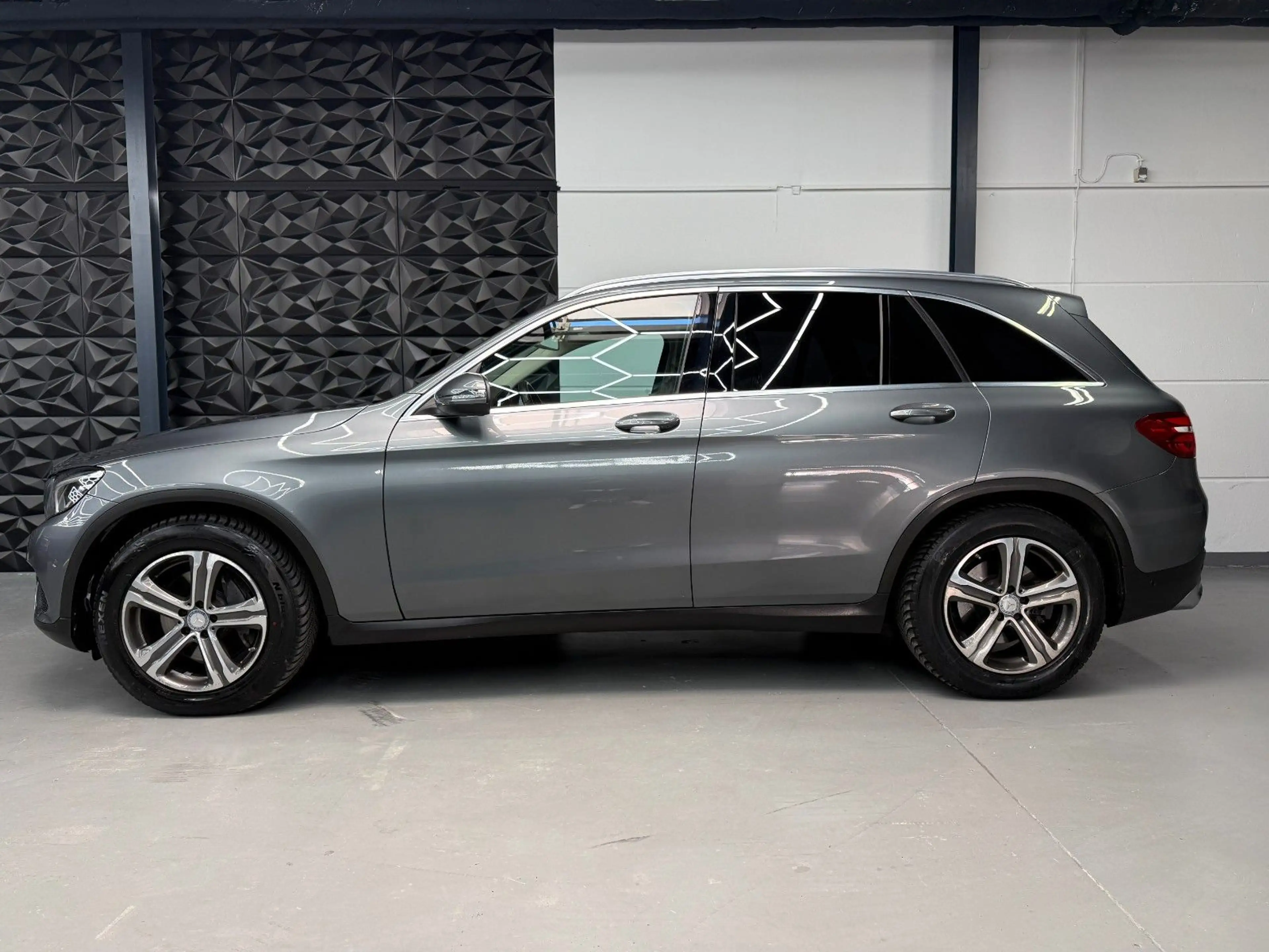 Mercedes-Benz GLC 250 d 4MATIC BURMESTER*KAMERA*SPURHALTE — photo 4