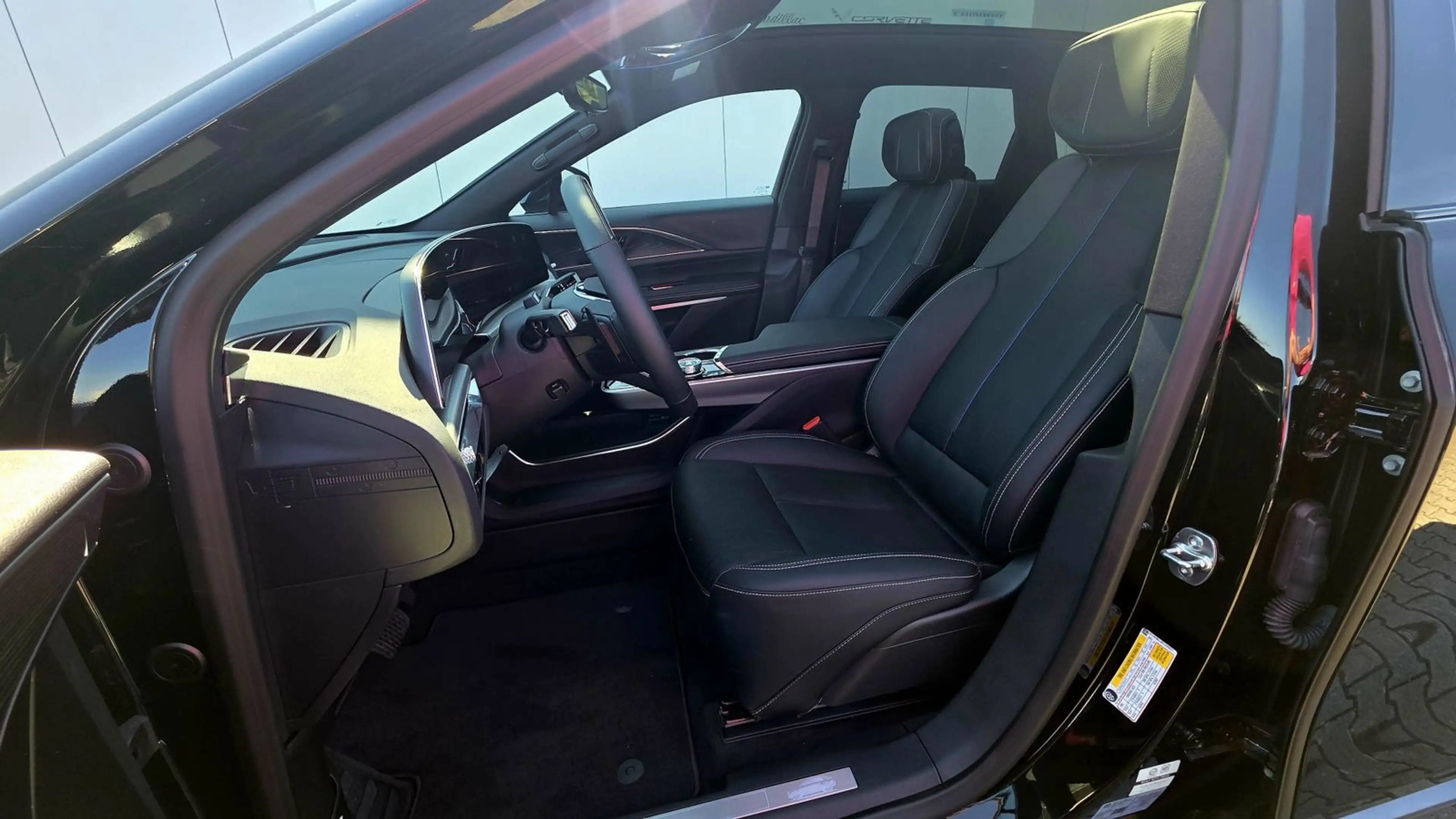 Cadillac Lyriq Cadillac Lyriq Sport 600e AWD — photo 11
