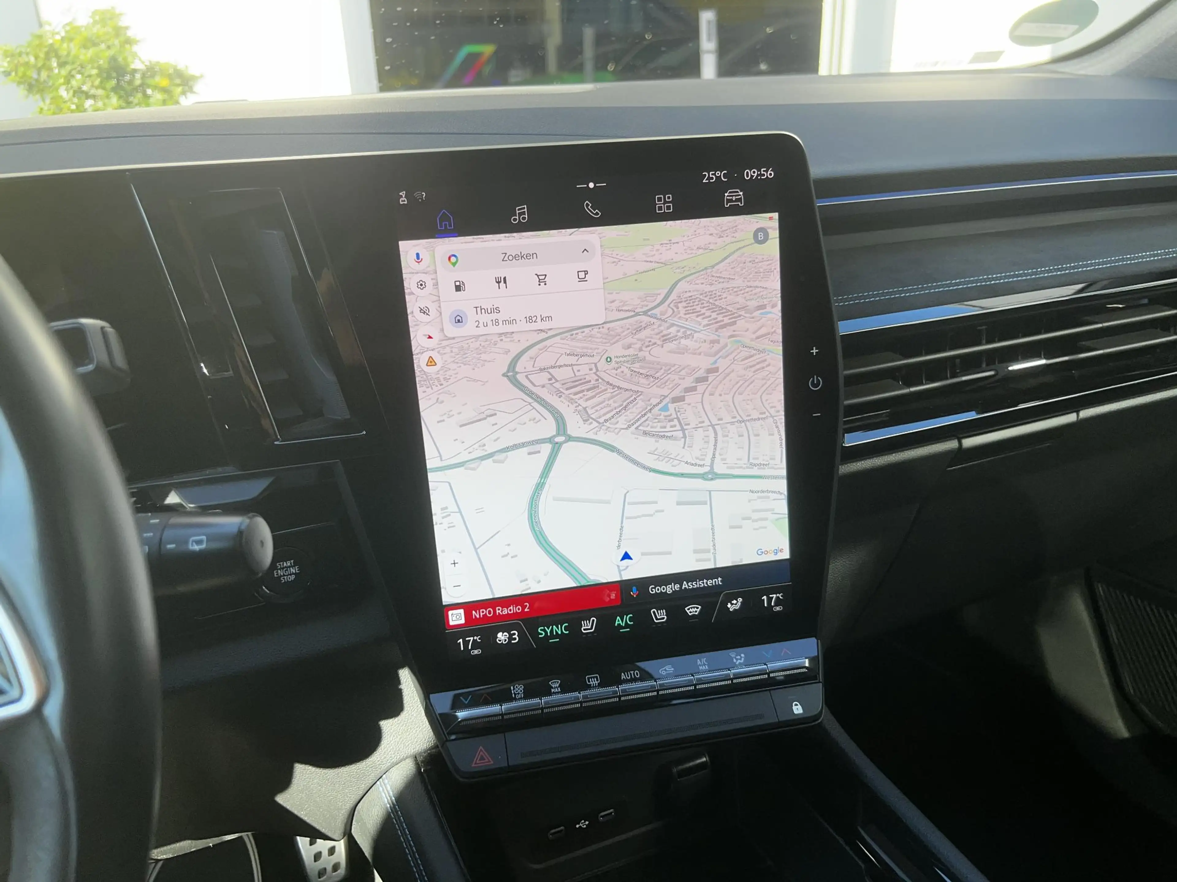 Renault Espace E-Tech full hybrid 200 esprit Alpine 7p. | Apple C — photo 11